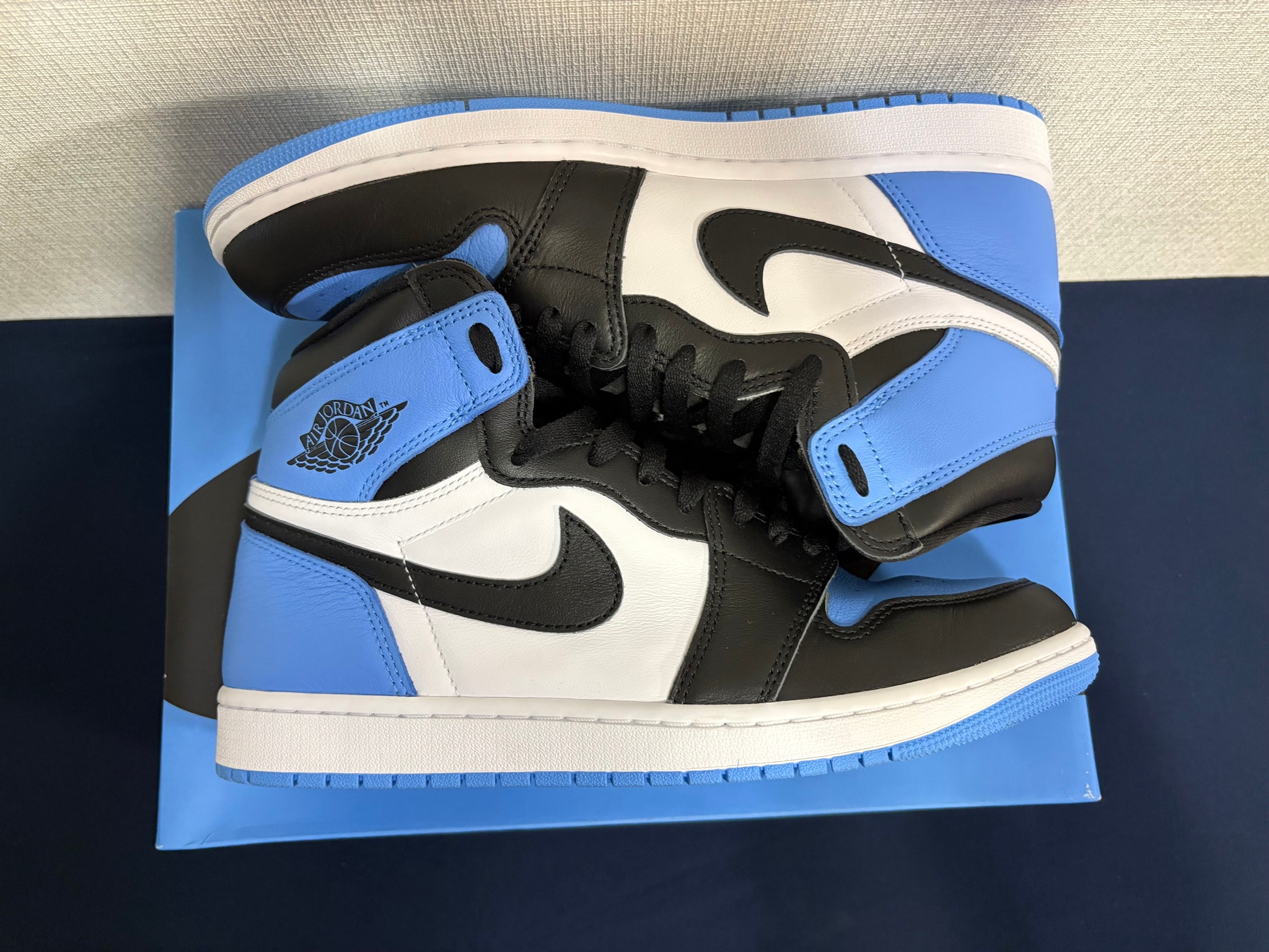 Nike Air Jordan 1 Retro High OG "University Blue/UNC Toe"