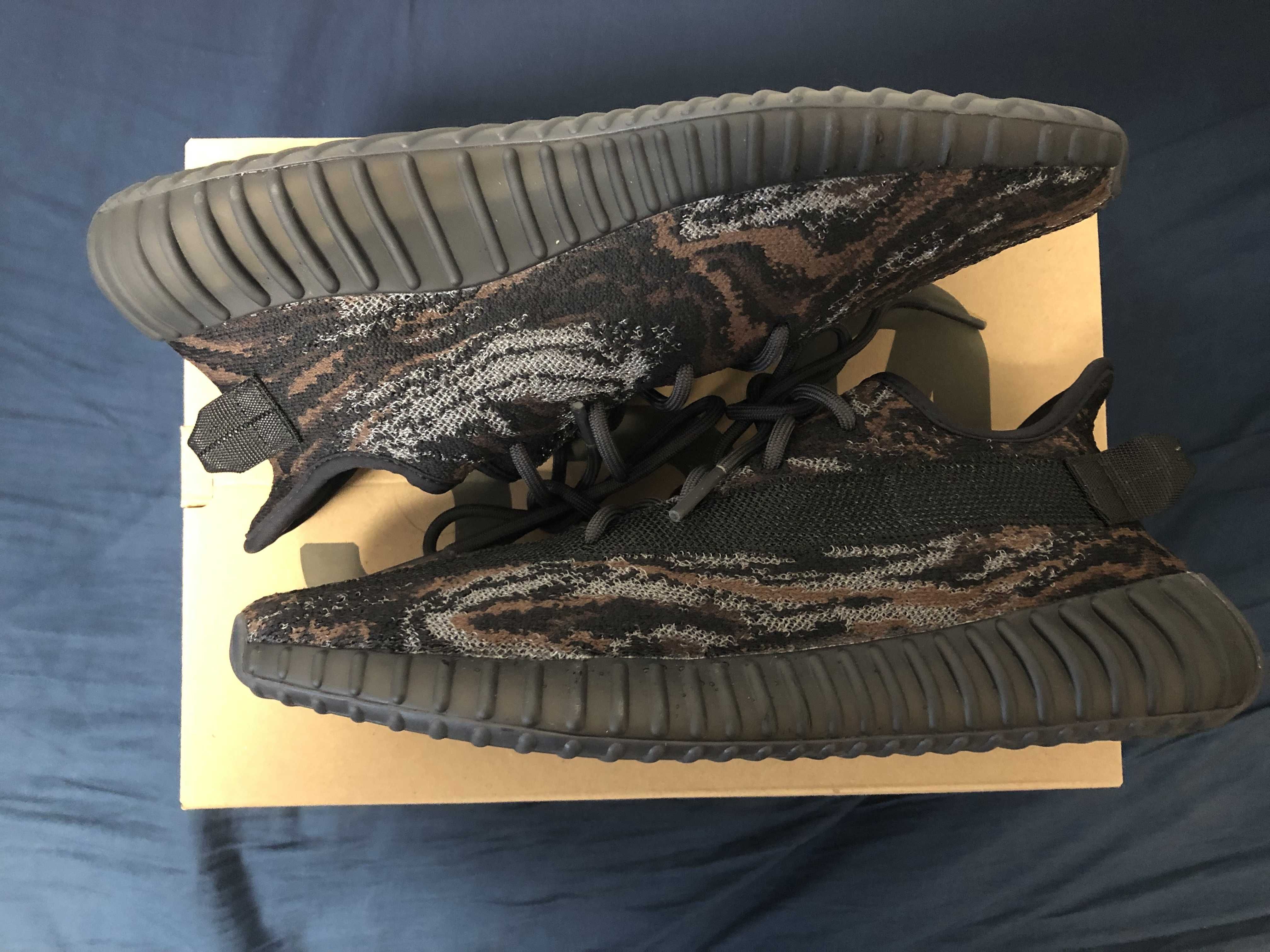 adidas YEEZY Boost 350 V2 "MX Rock"