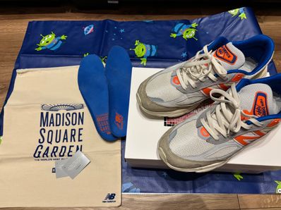 KITH × New Balance 990V6 Madison Square Garden "Sanddrift"