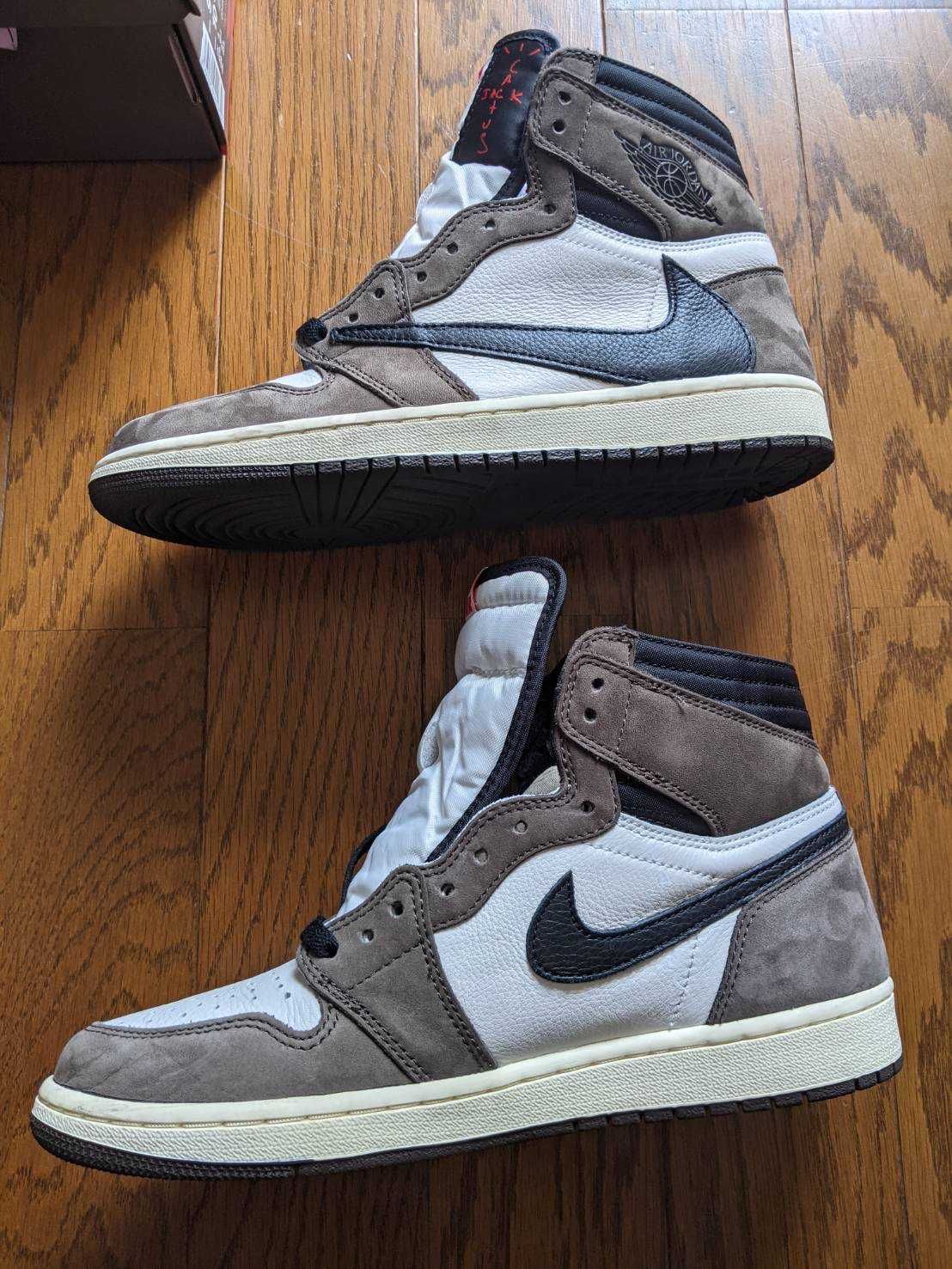 Travis Scott × Nike Air Jordan 1 Retro High OG TS SP "Sail/Dark Mocha"