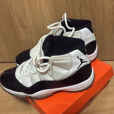 Nike Air Jordan 11 Retro "Concord" (2018)