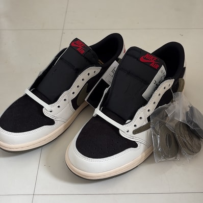 Travis Scott × Nike Women's Air Jordan 1 Low OG "Medium Olive"