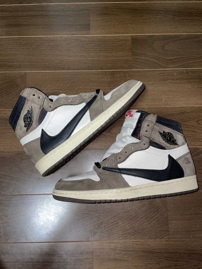 Travis Scott × Nike Air Jordan 1 Retro High OG TS SP "Sail/Dark Mocha"