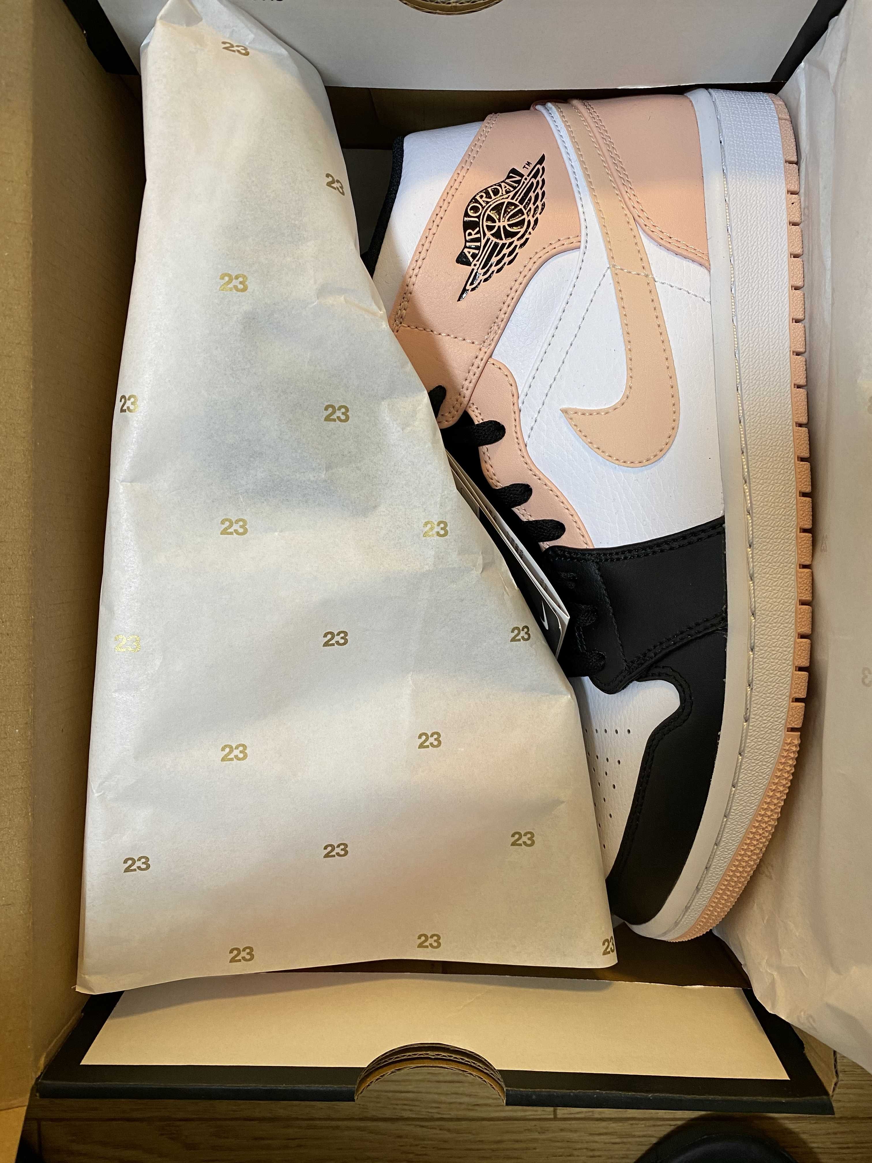 NIKE AIR JORDAN 1 MID "WHITE/BLACK/CRIMSON TINT"