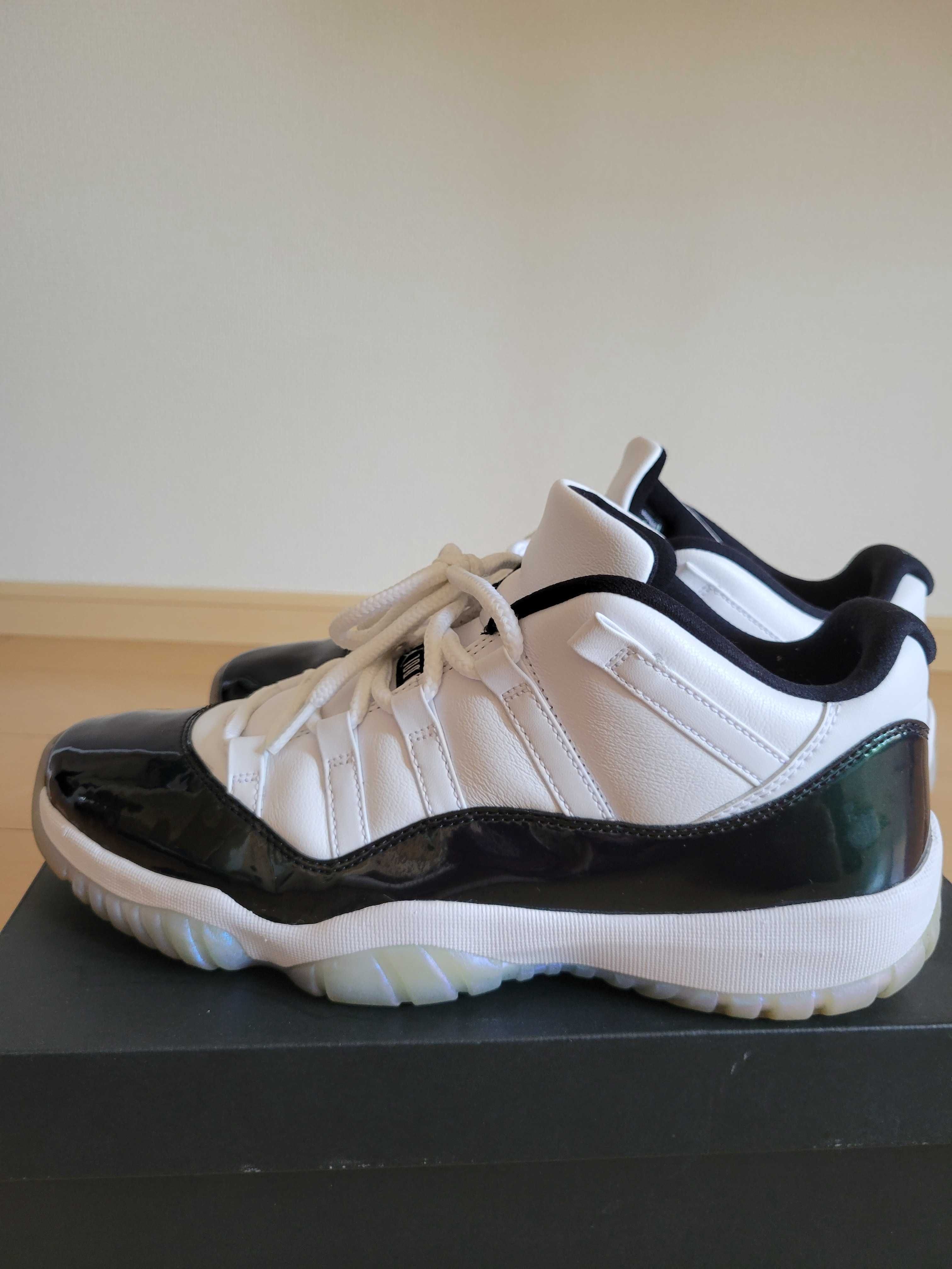 NIKE AIR JORDAN 11 LOW EASTER