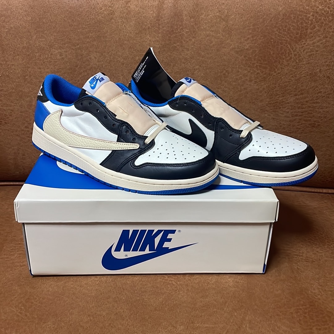 Travis Scott × fragment design × Nike Air Jordan 1 Low OG SP "Military Blue"