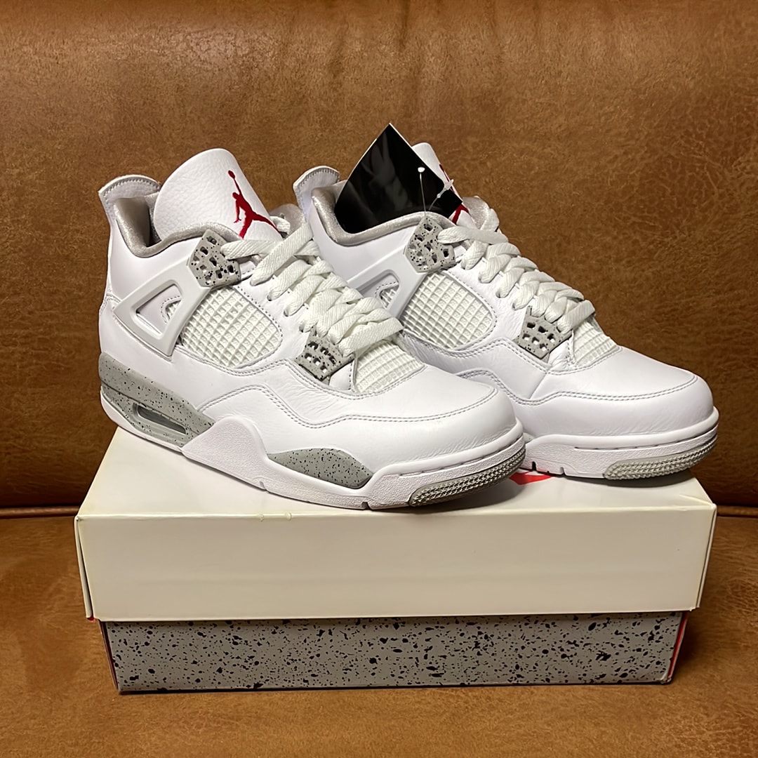 Nike Air Jordan 4 "Tech White"  