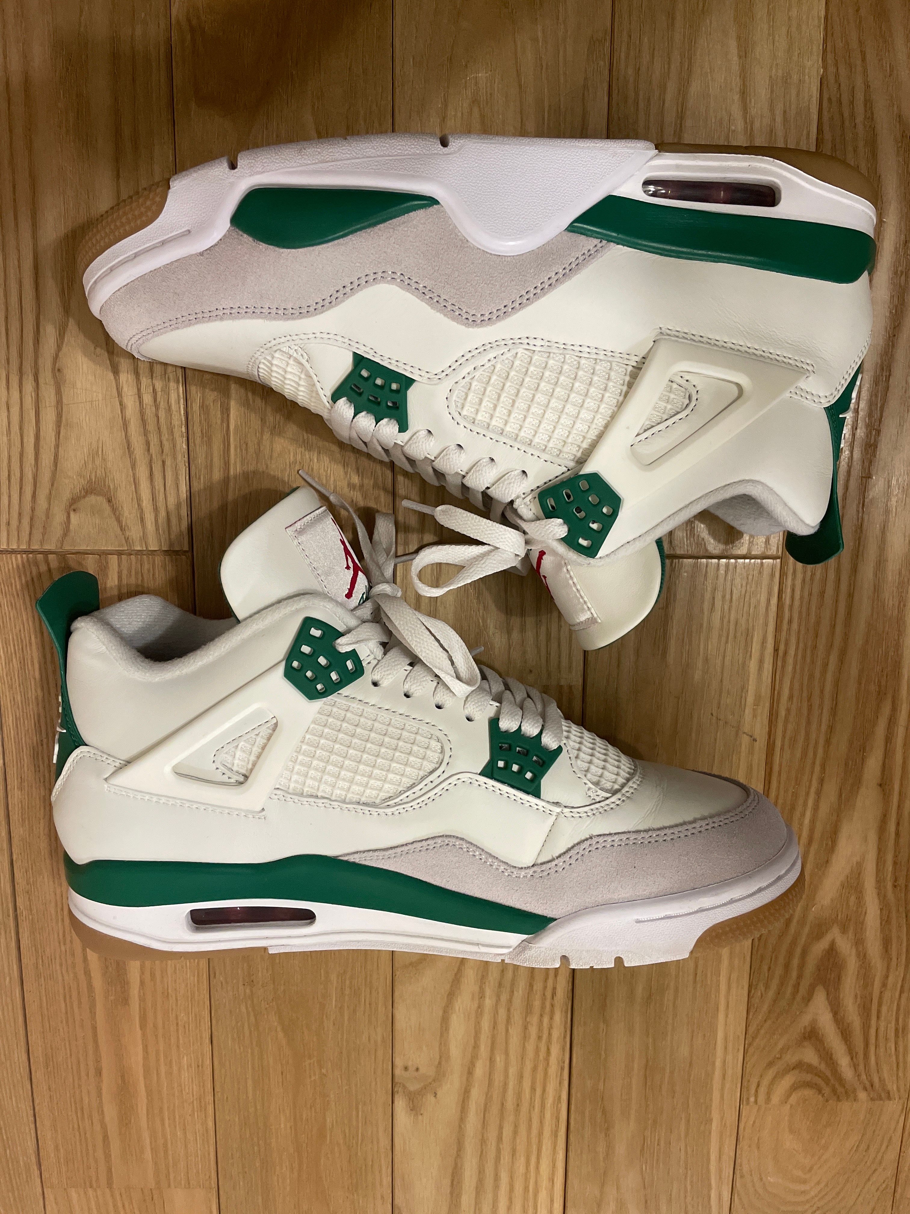 Nike SB × Air Jordan 4 Retro SP "Pine Green"
