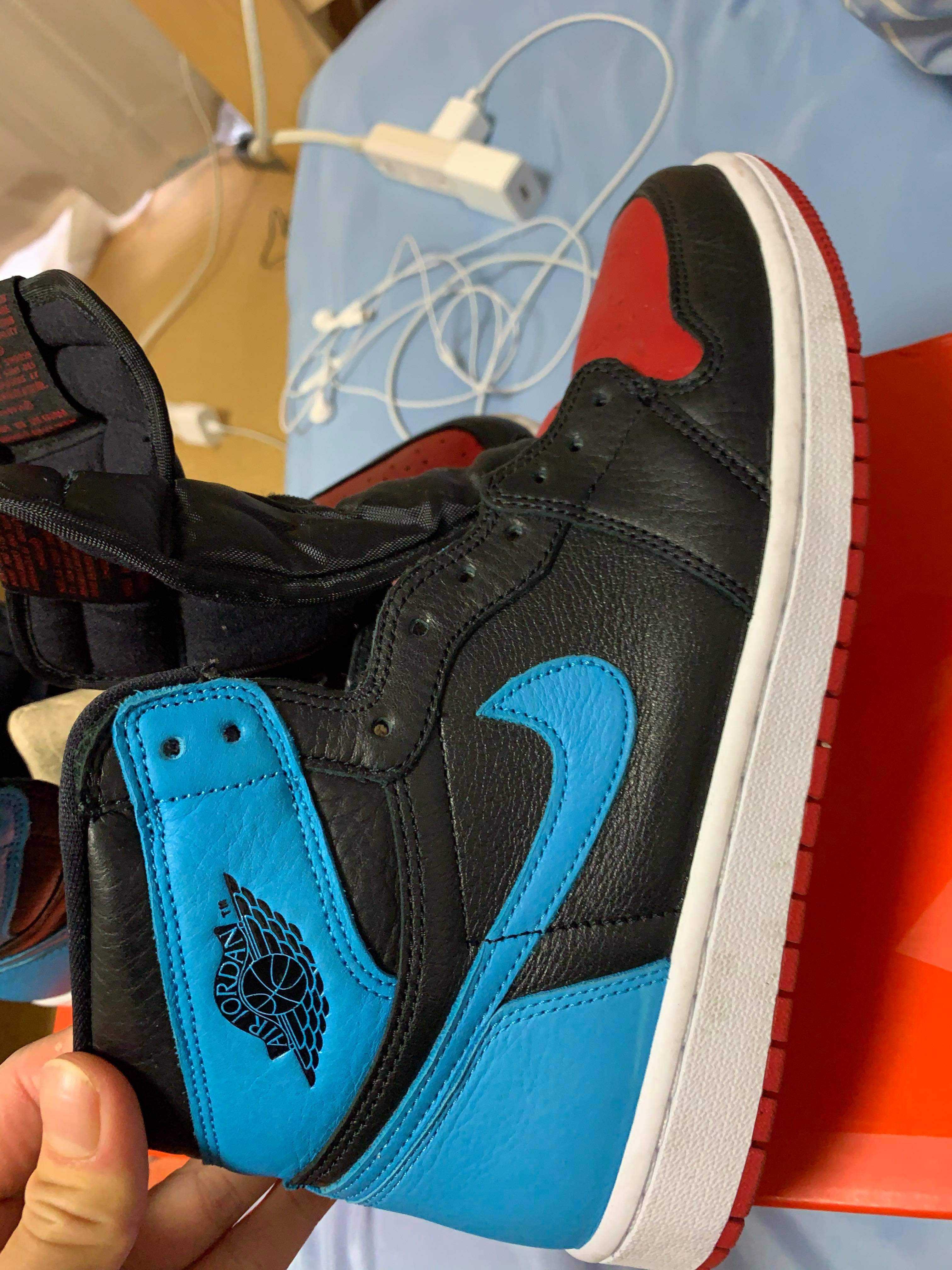 Nike Women's Air Jordan 1 High OG "UNC to Chicago"