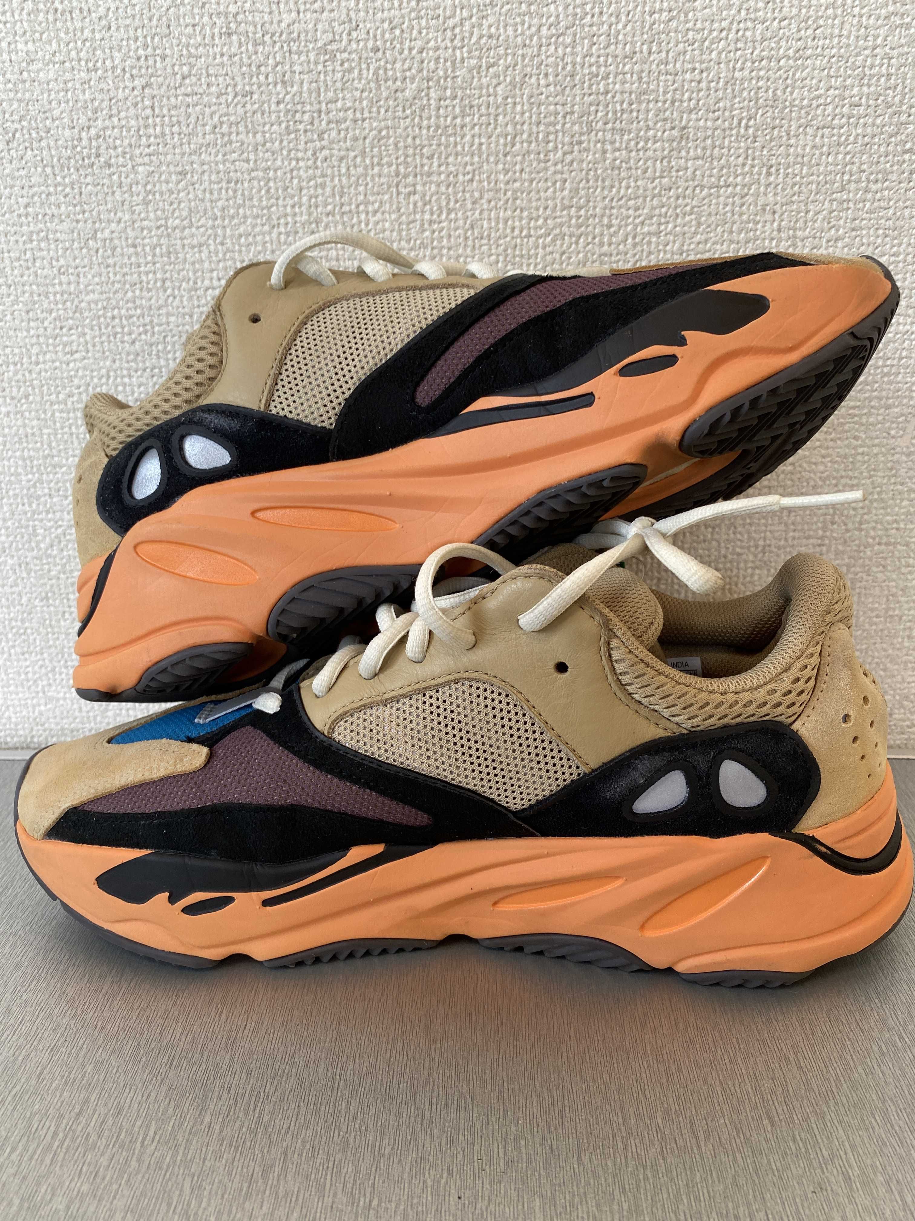 adidas YEEZY Boost 700 "Enflame Amber"