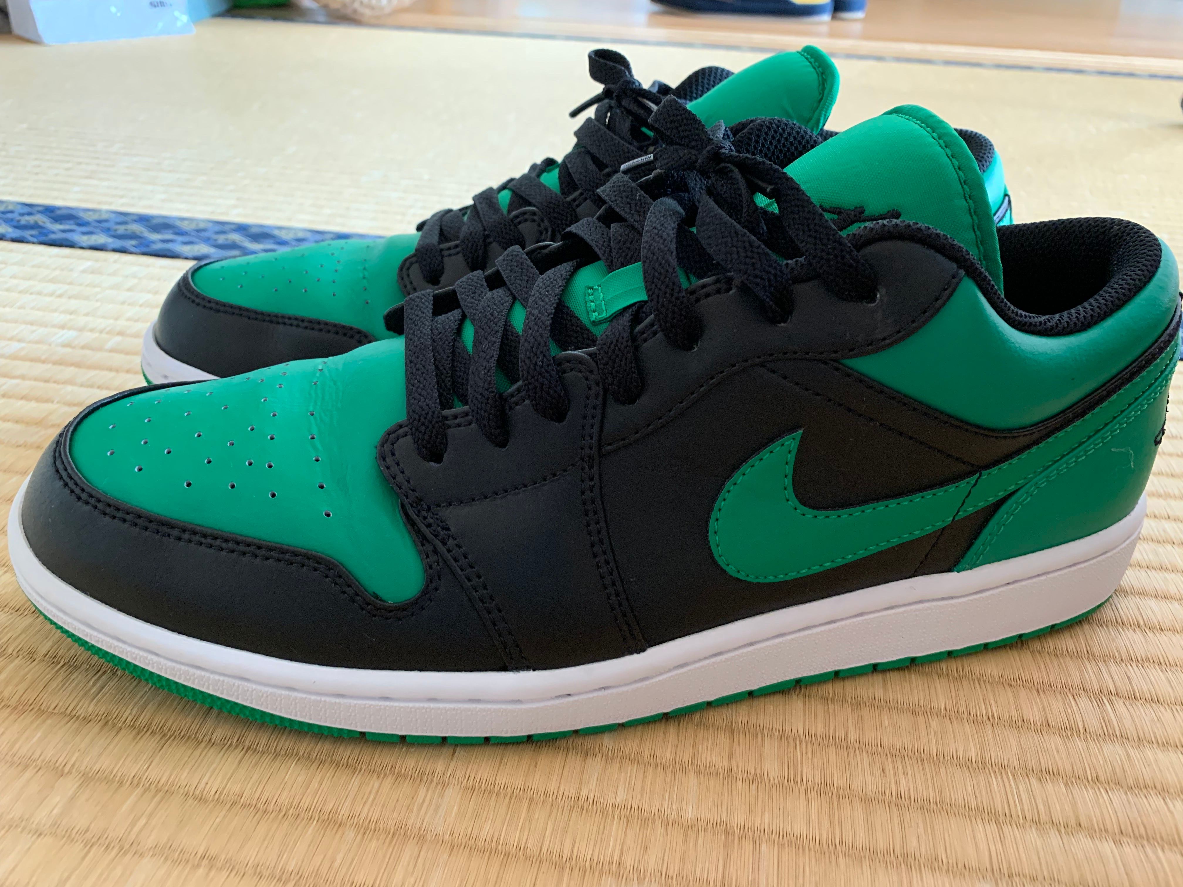 Nike Air Jordan 1 Low "Lucky Green"