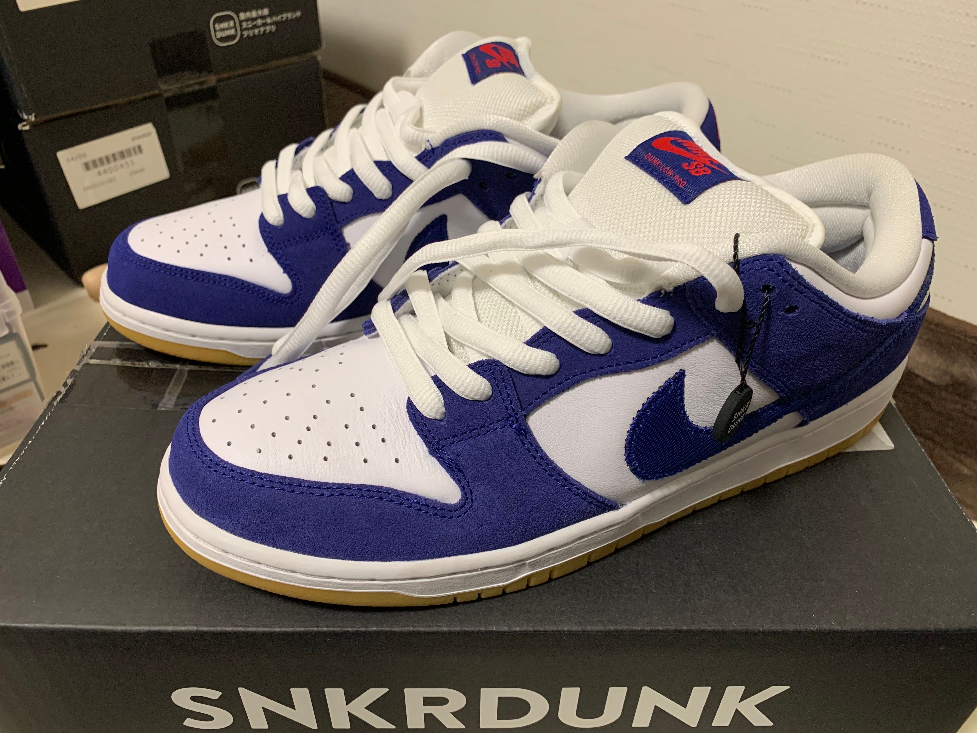 Nike SB Dunk Low "Los Angeles Dodgers/Deep Royal Blue"