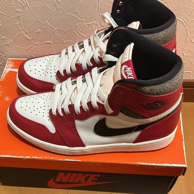 Nike Air Jordan 1 High OG "Lost & Found/Chicago"