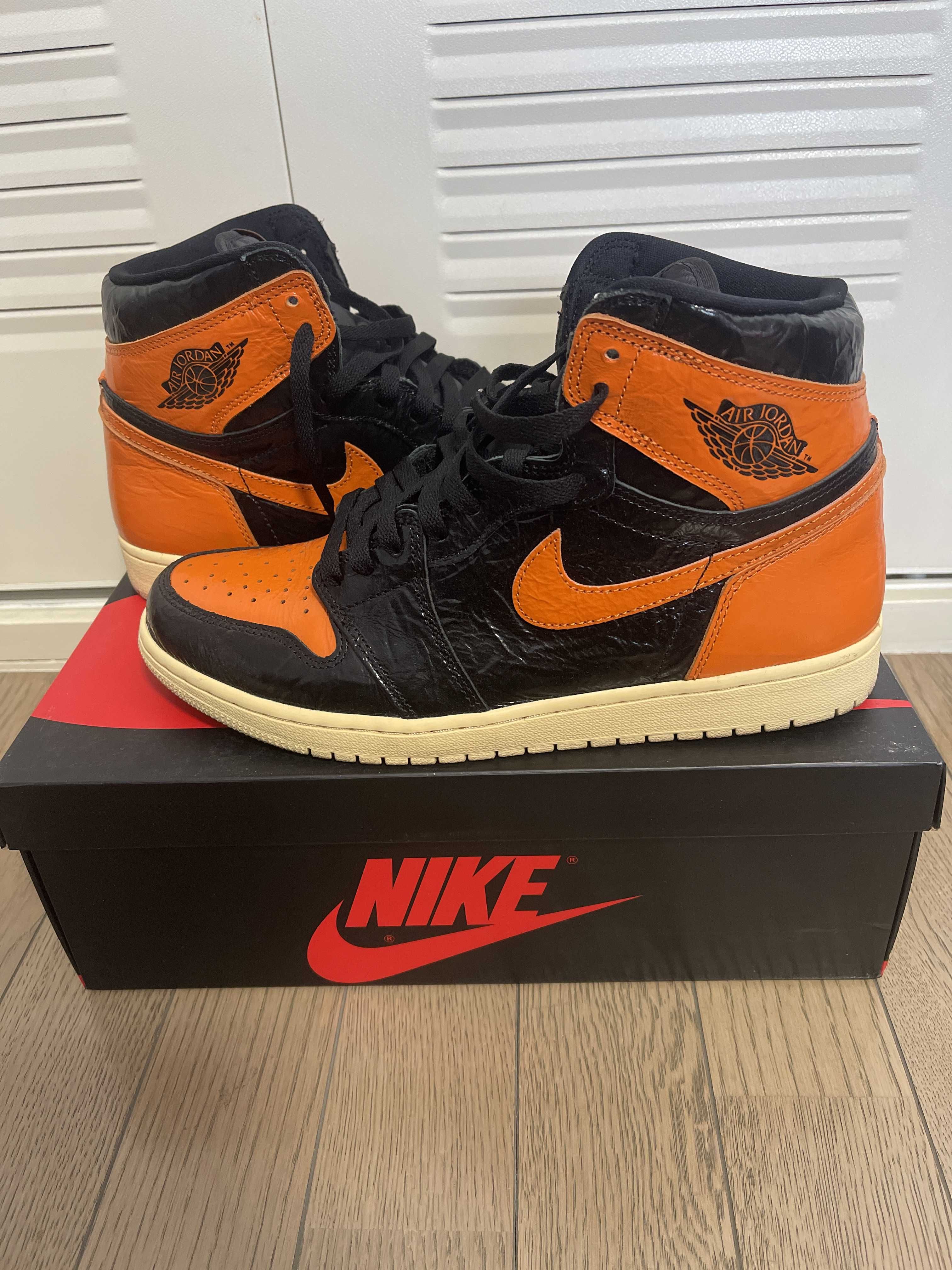 Nike Air Jordan 1 High "Shattered Backboard 3.0"