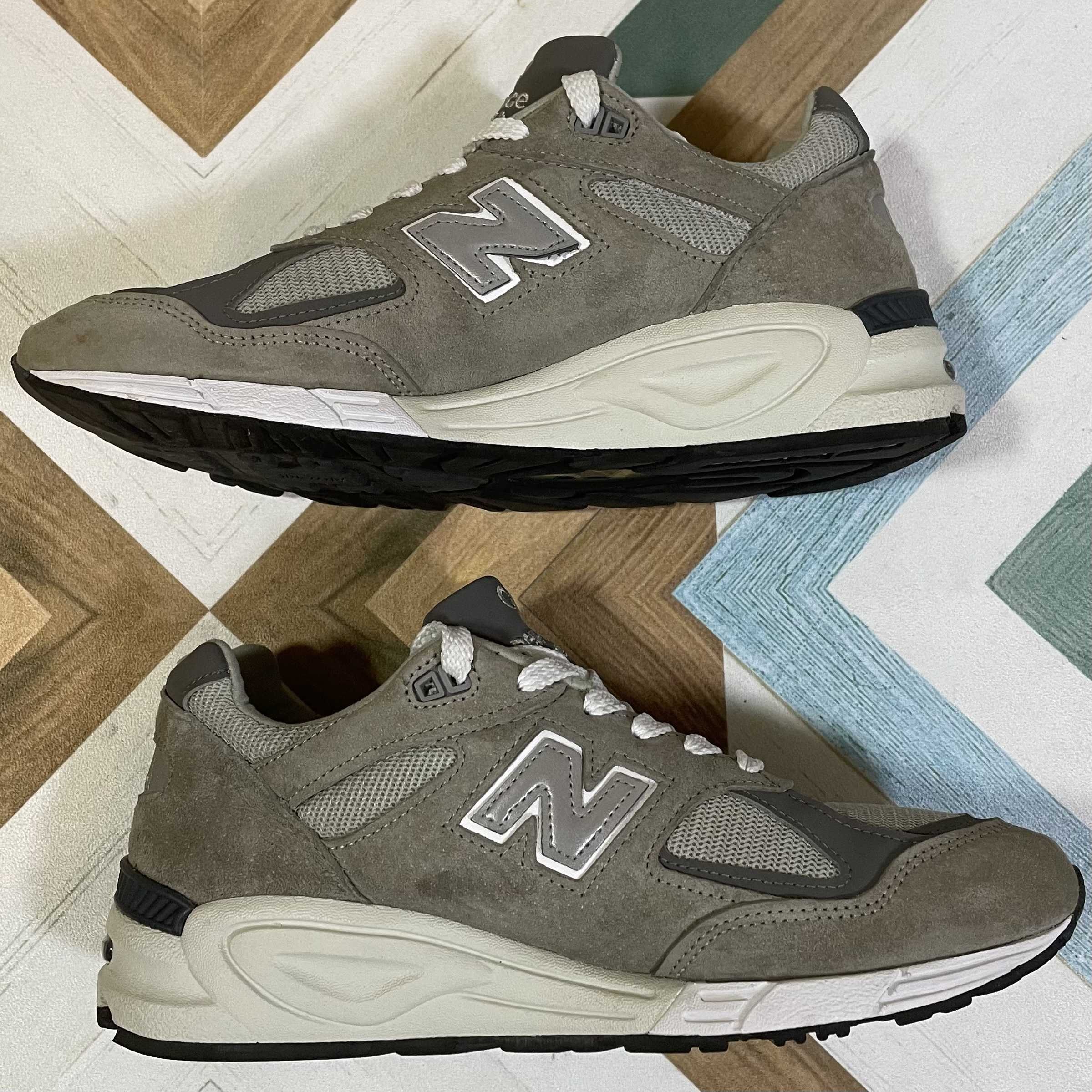 New Balance 990V2 "Gray"