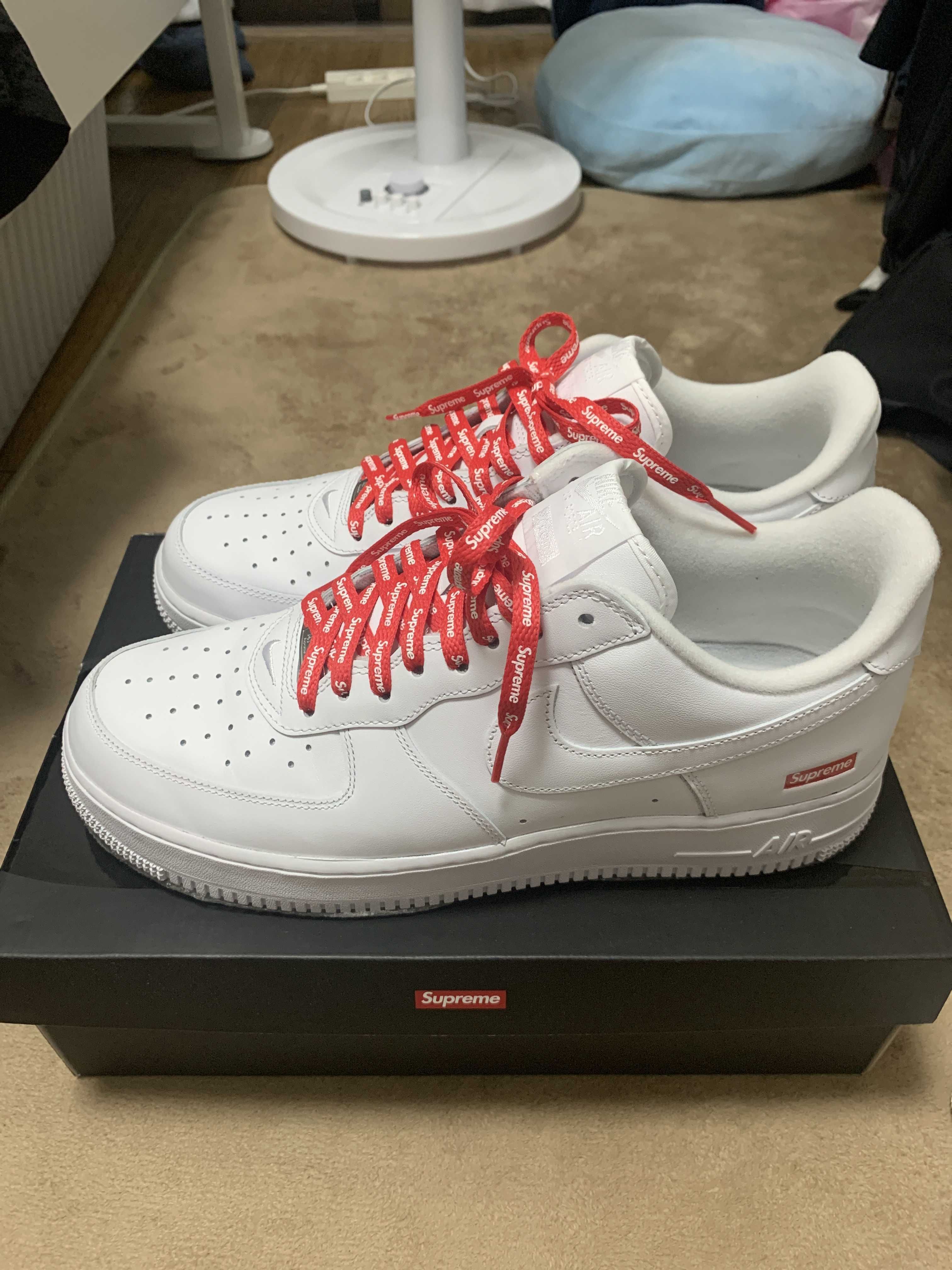 Supreme × Nike Air Force 1 Low "White"