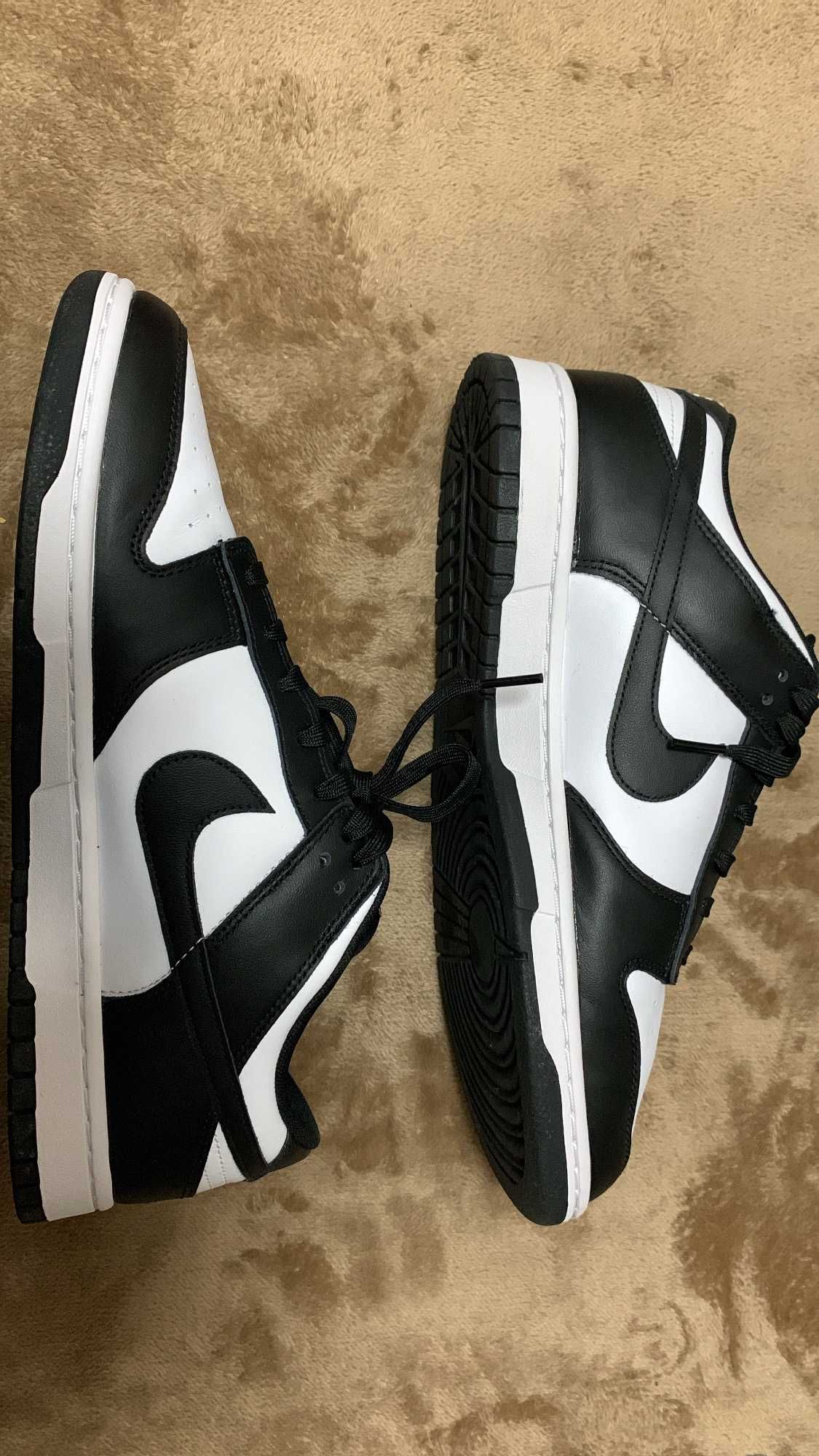 Nike Dunk Low Retro "Panda/White/Black"