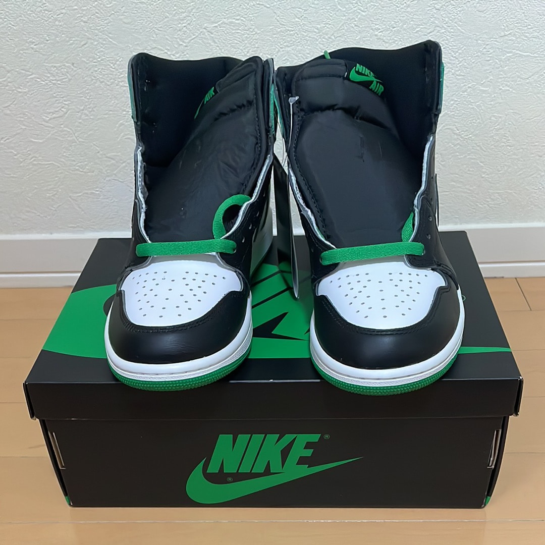 Nike Air Jordan 1 Retro High OG "Celtics/Black and Lucky Green" (2023)