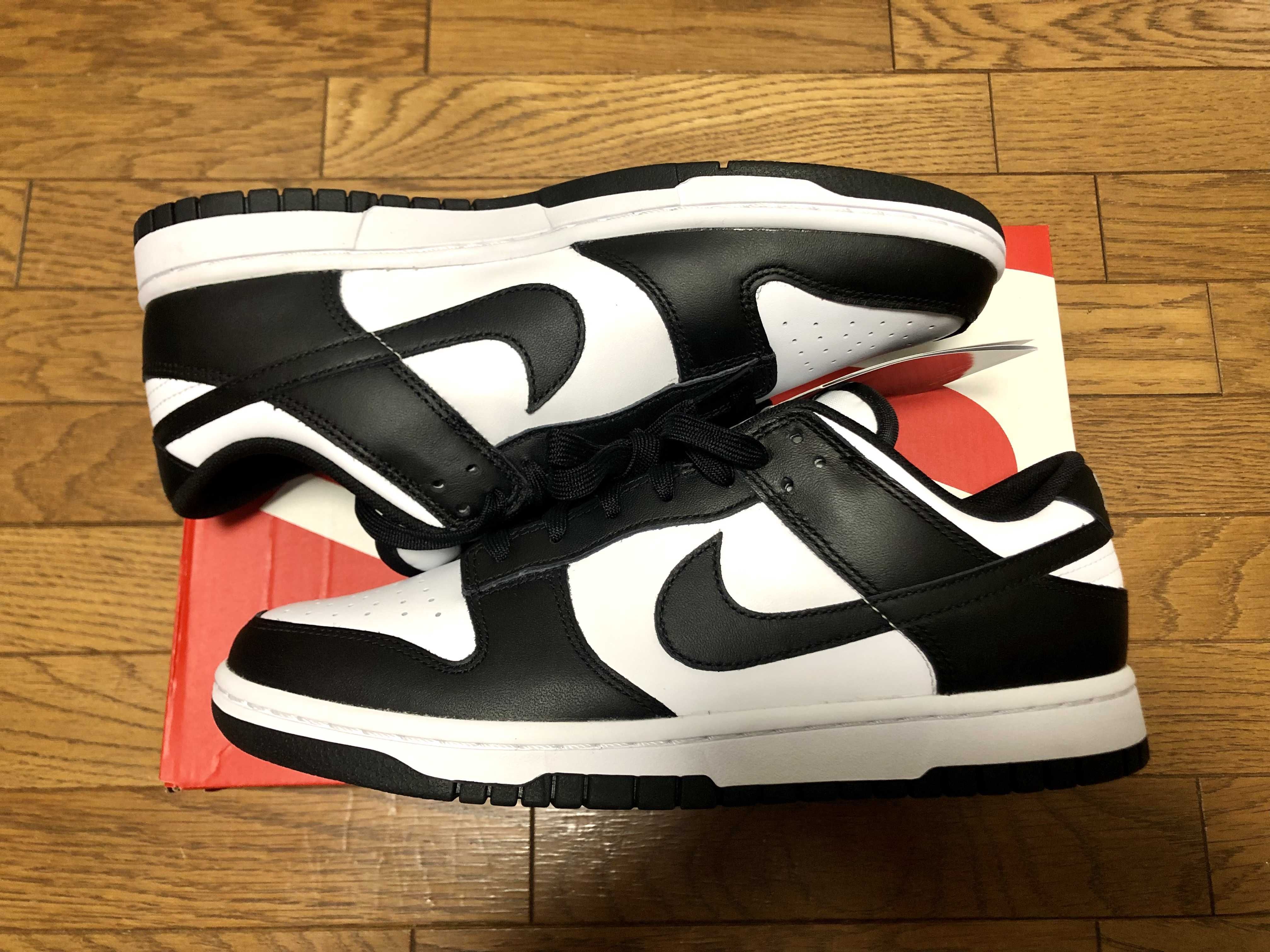 Nike Dunk Low Retro "Panda/White/Black"