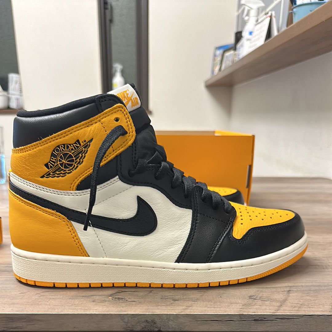 Nike Air Jordan 1 Retro High OG "Taxi"