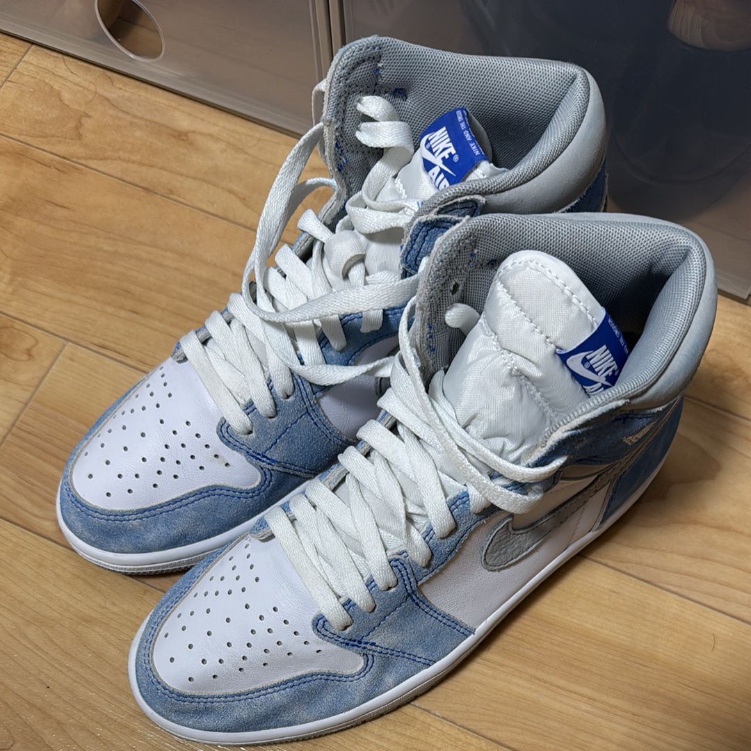 Nike Air Jordan 1 High OG "Hyper Royal"