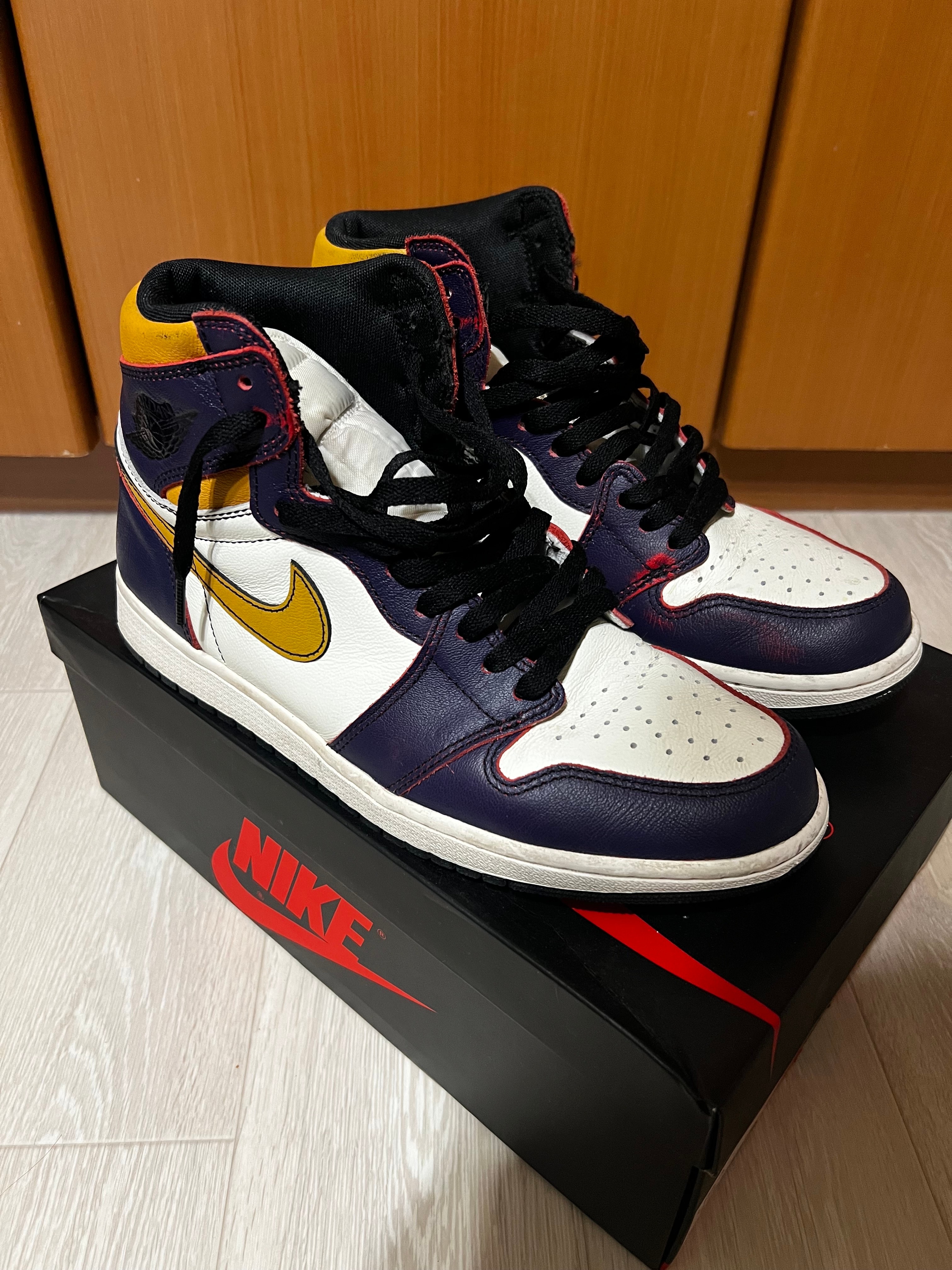 Nike SB × Air Jordan 1 Retro High "La To Chicago"  