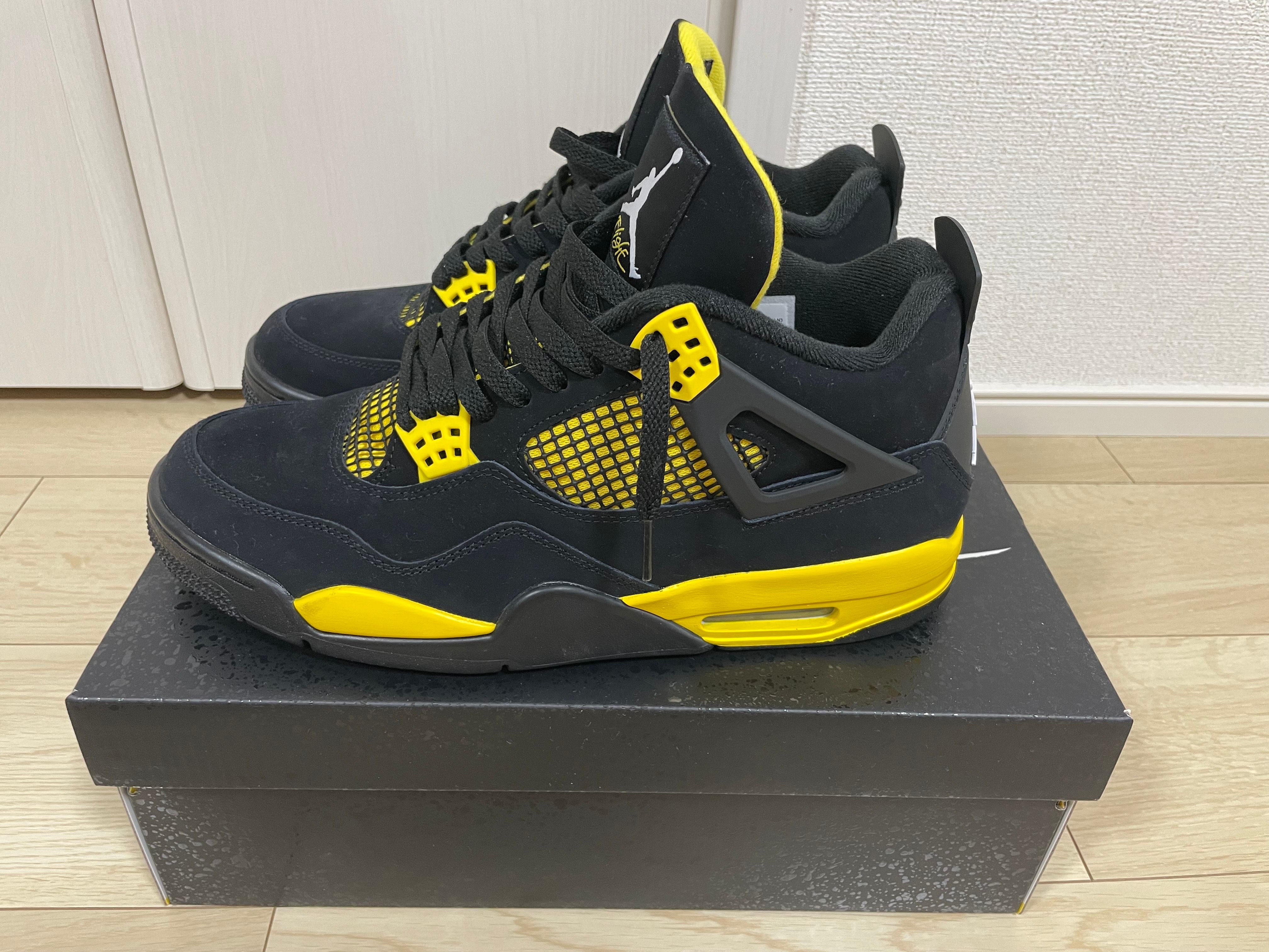 Nike Air Jordan 4 Retro "Thunder"(2023)