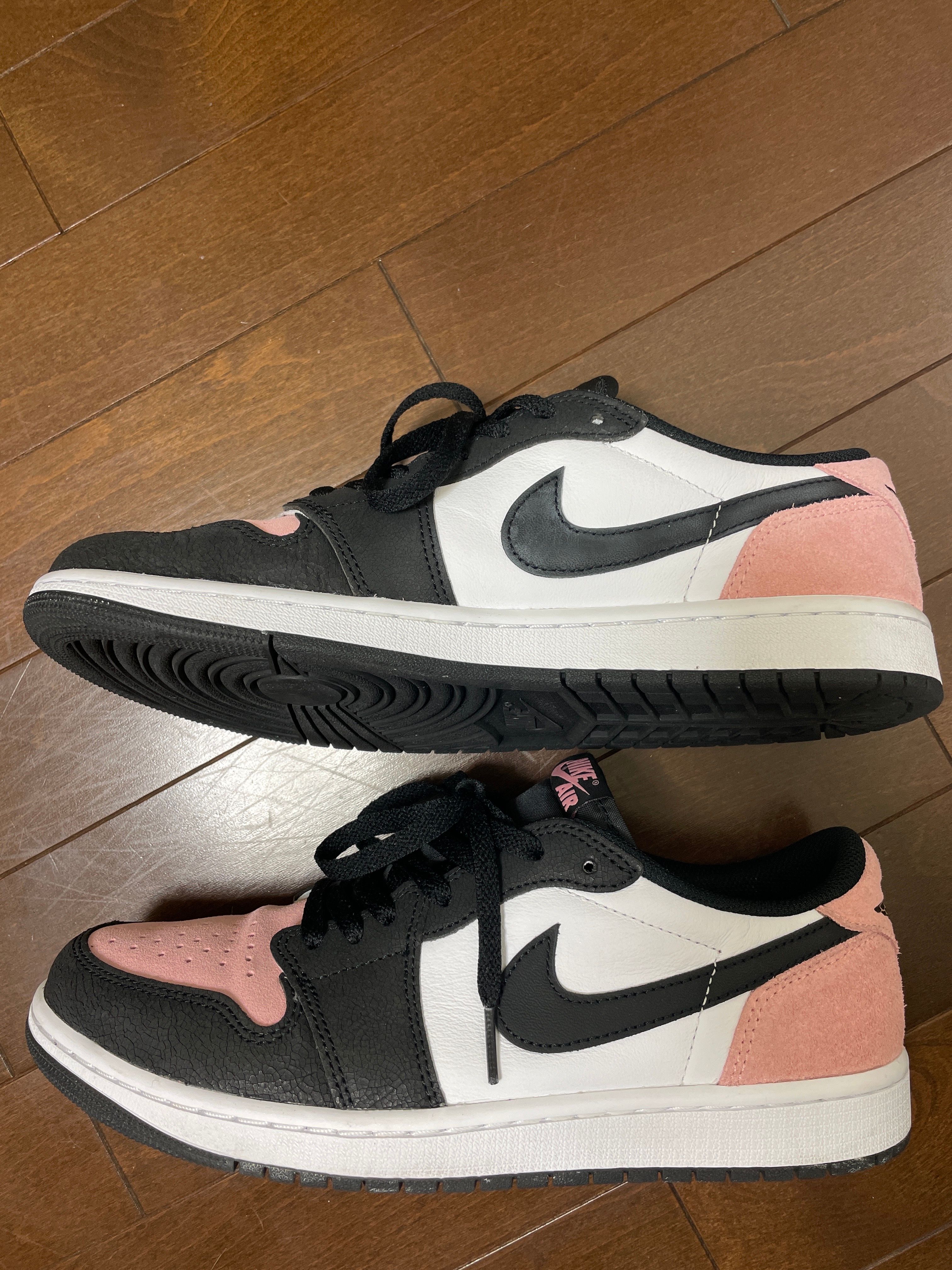 Nike Air Jordan 1 Low OG "Bleached Coral"