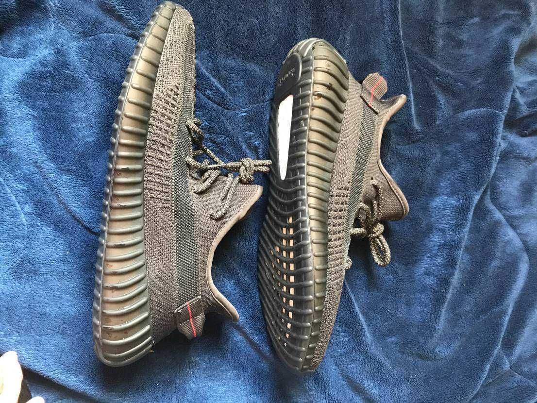 adidas YEEZY Boost 350 V2 "Black"