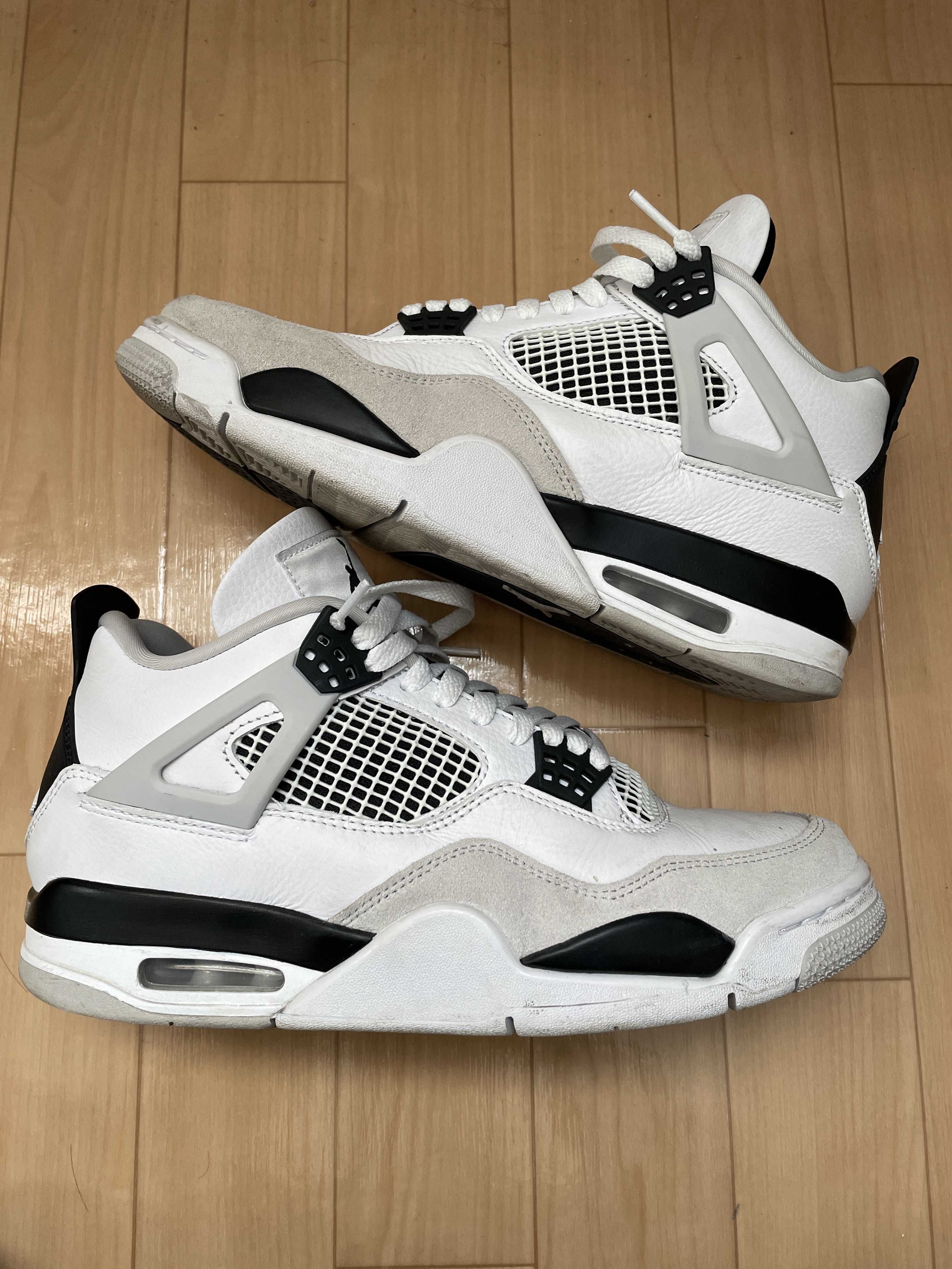 Nike Air Jordan 4 "Military Black"