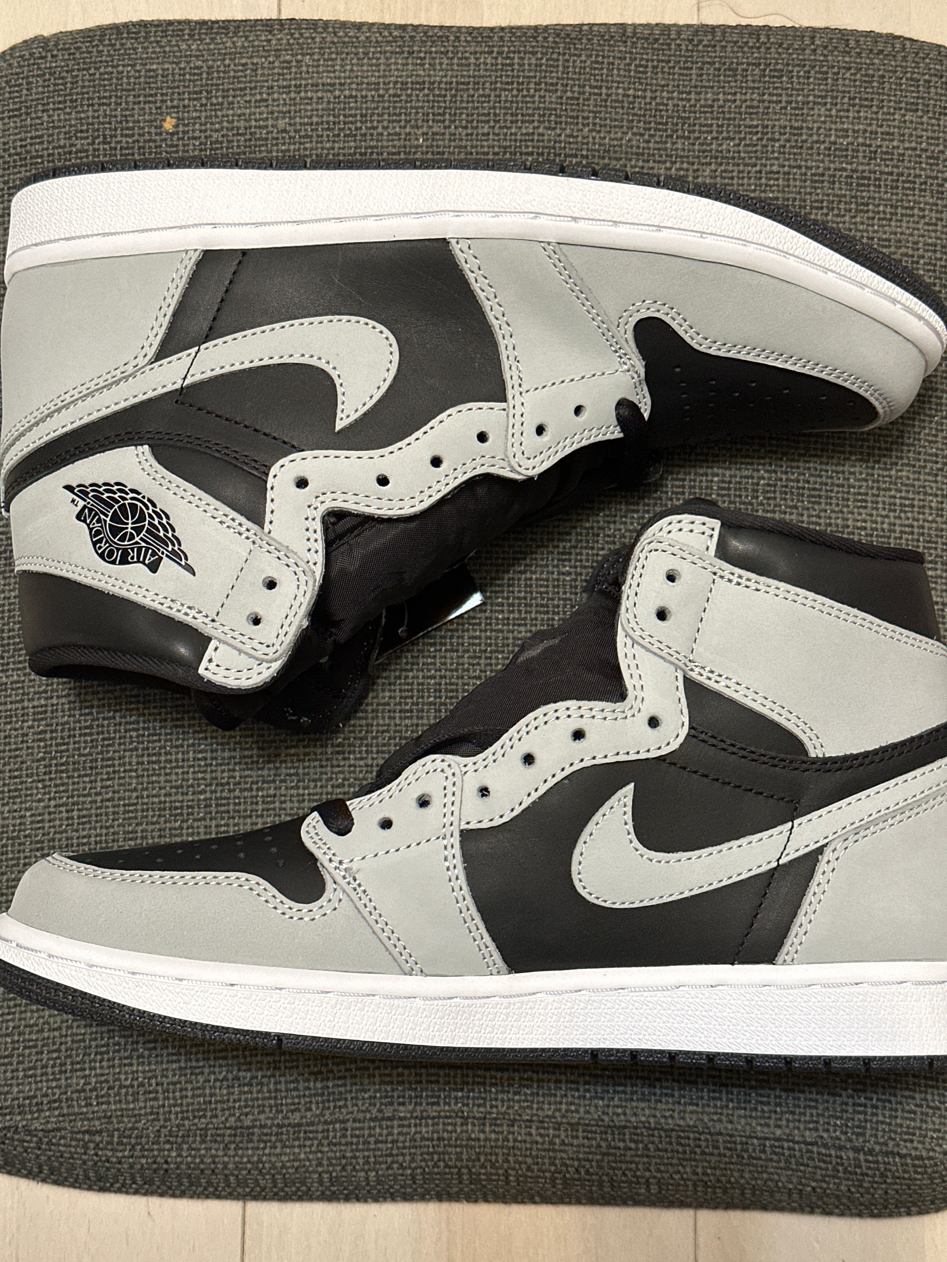 Nike Air Jordan 1 High OG "Shadow 2.0"