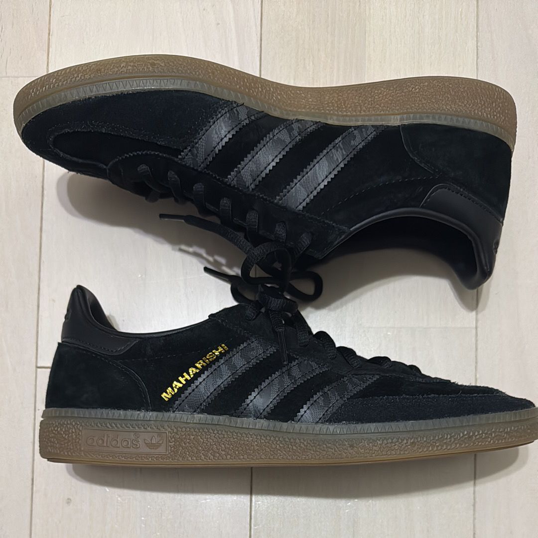 Maharishi × adidas Handball Spezial "Core Black/Carbon/Gum"
