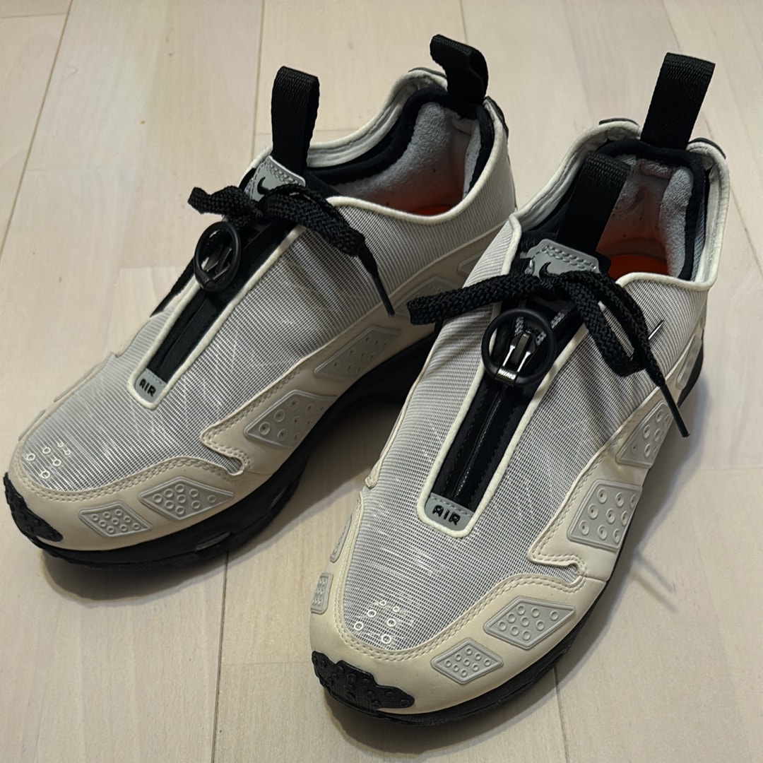 ナイキ ウィメンズ エアマックス サンダー "ファントム/ブラック"