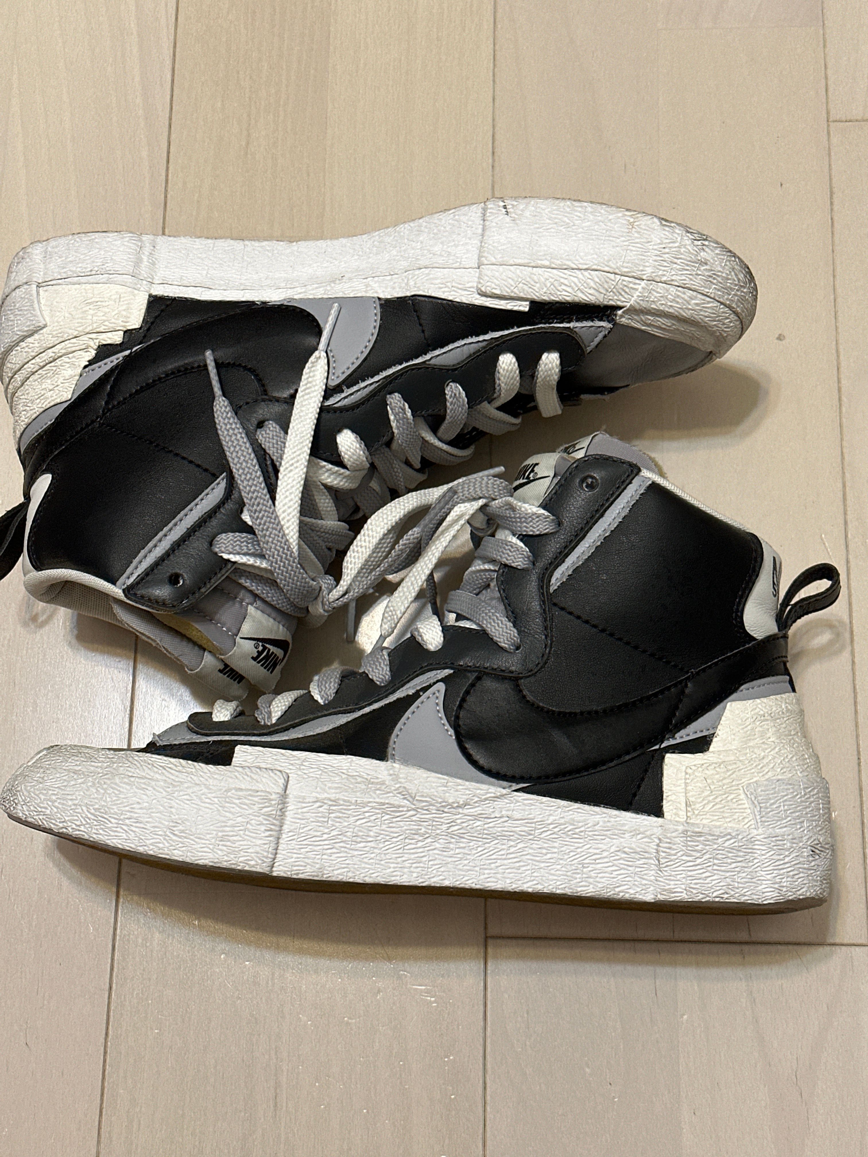 sacai × NIKE BLAZER MID "BLACK/WOLF GREY/WHITE"