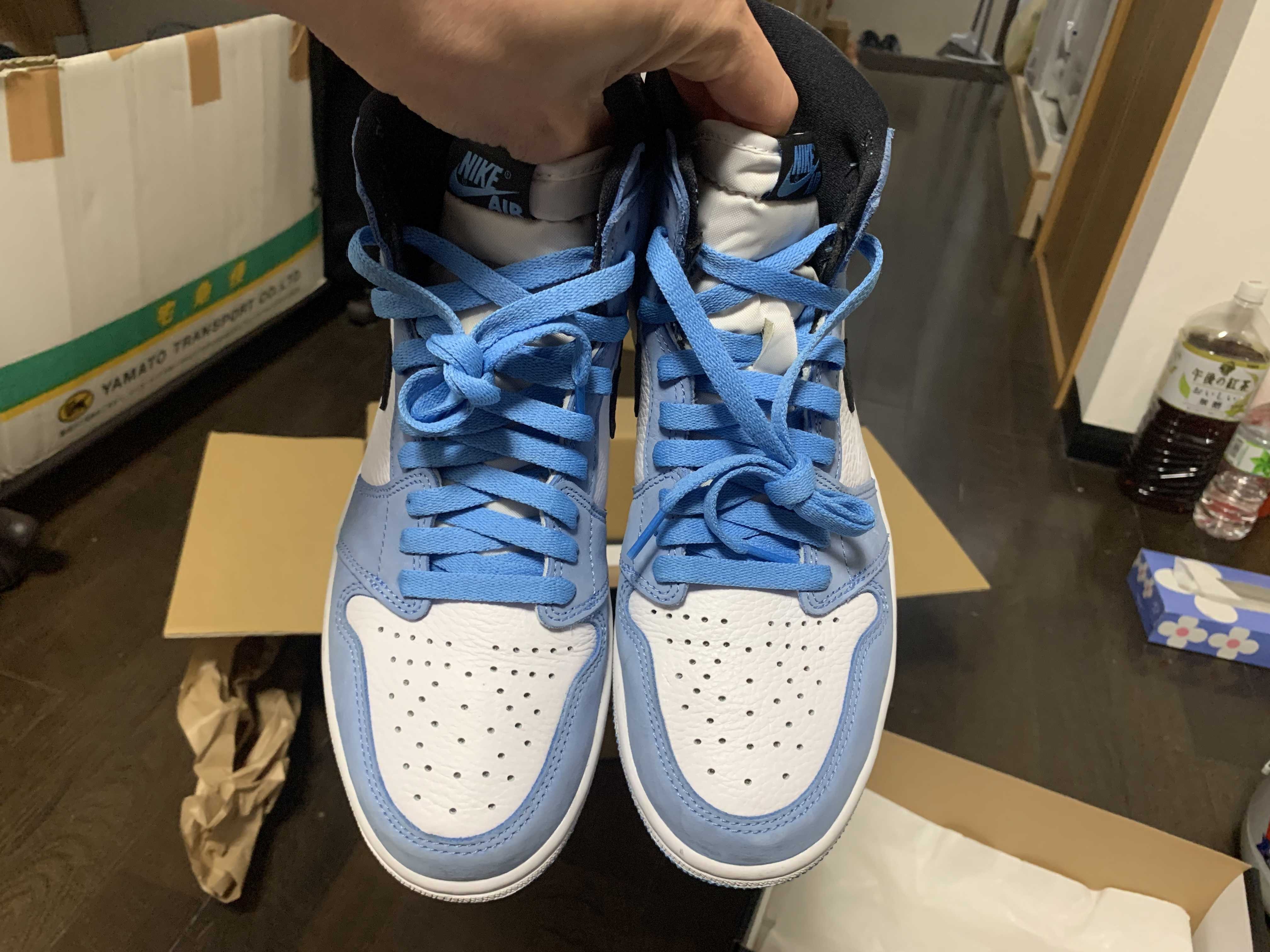 Nike Air Jordan 1 High OG "University Blue"