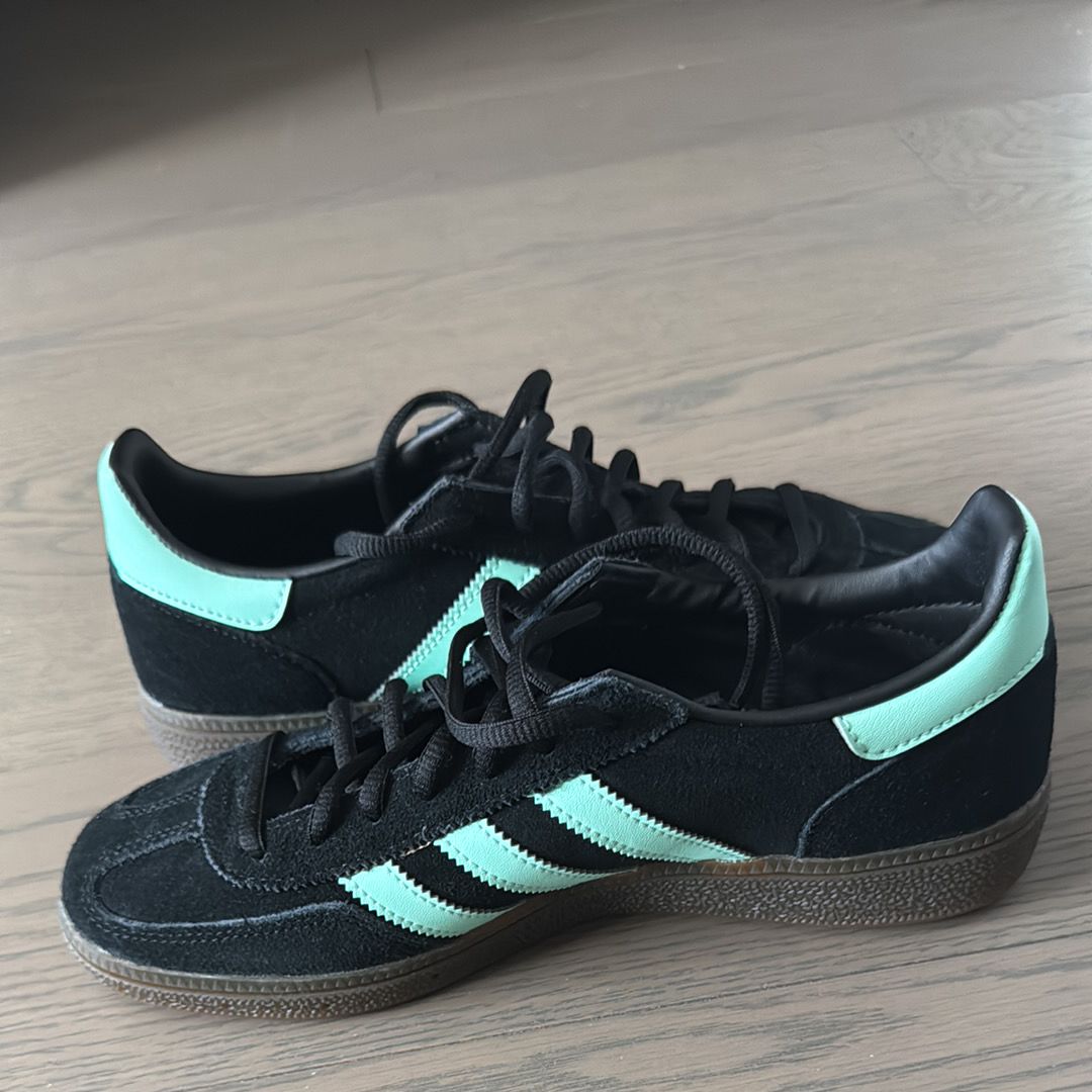 adidas Handball SPZL "Core Black/Clear Mint/Gum"