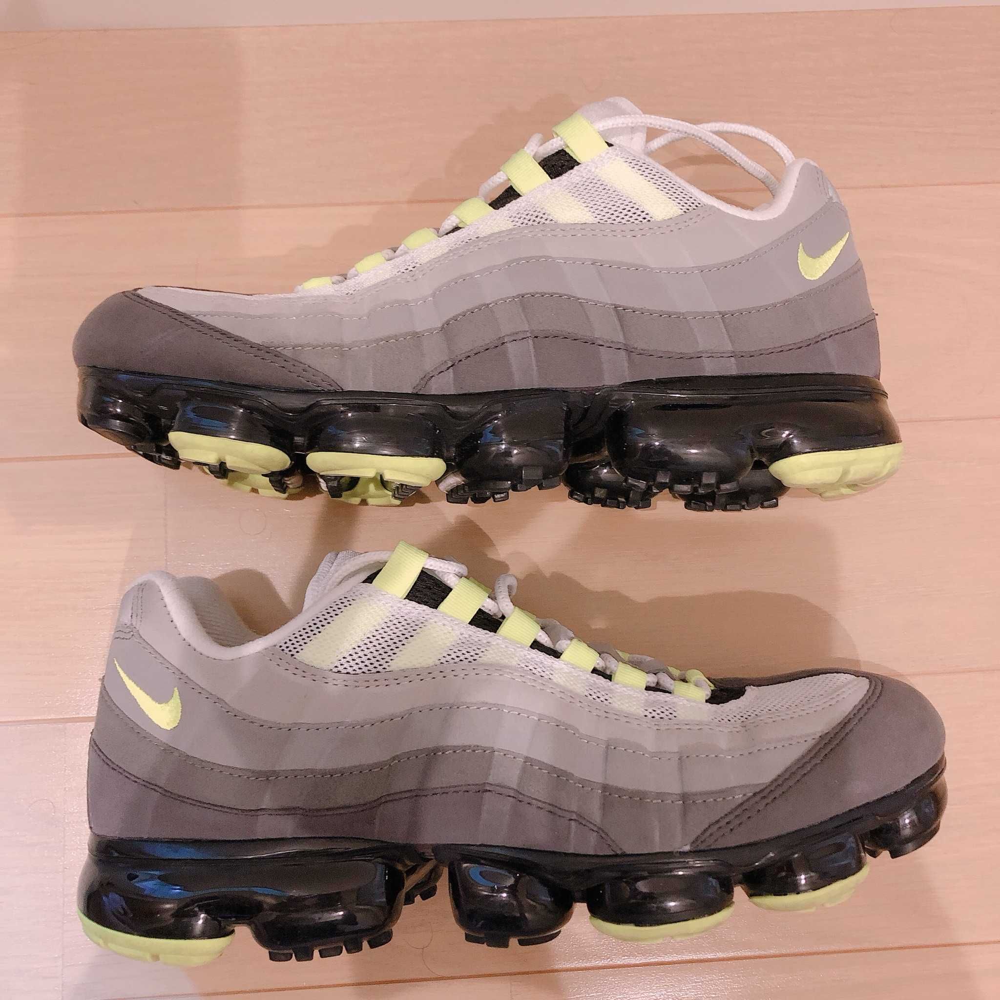 Nike Air Vapormax 95 "Neon"