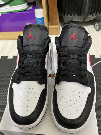 NIKE Women's AIR JORDAN 1 LOW "BLACK/SIREN RED/WHITE"