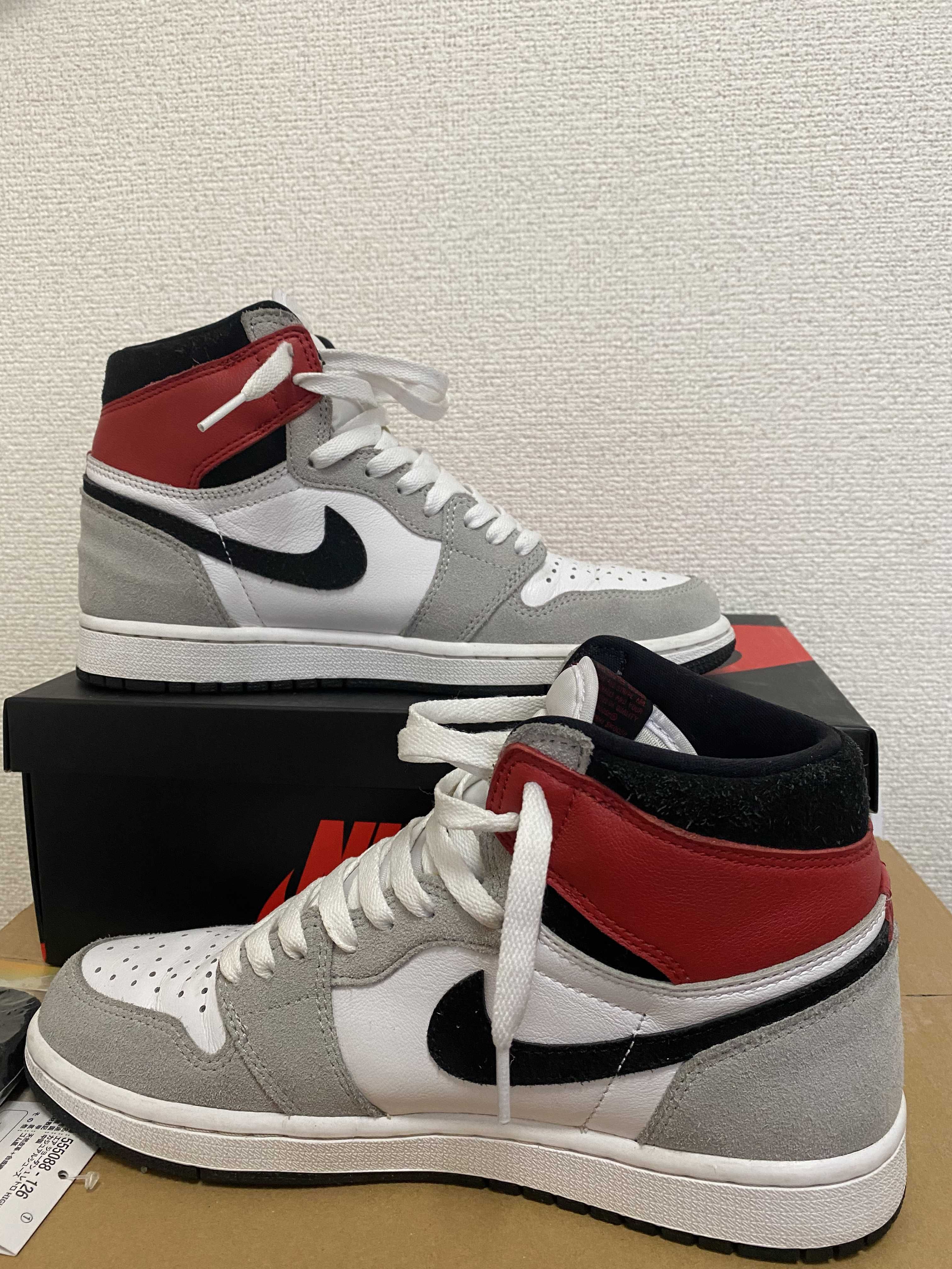 Nike Air Jordan 1 High OG "White/Black/Light Smoke Grey"