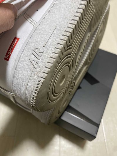 Supreme × Nike Air Force 1 Low "White"