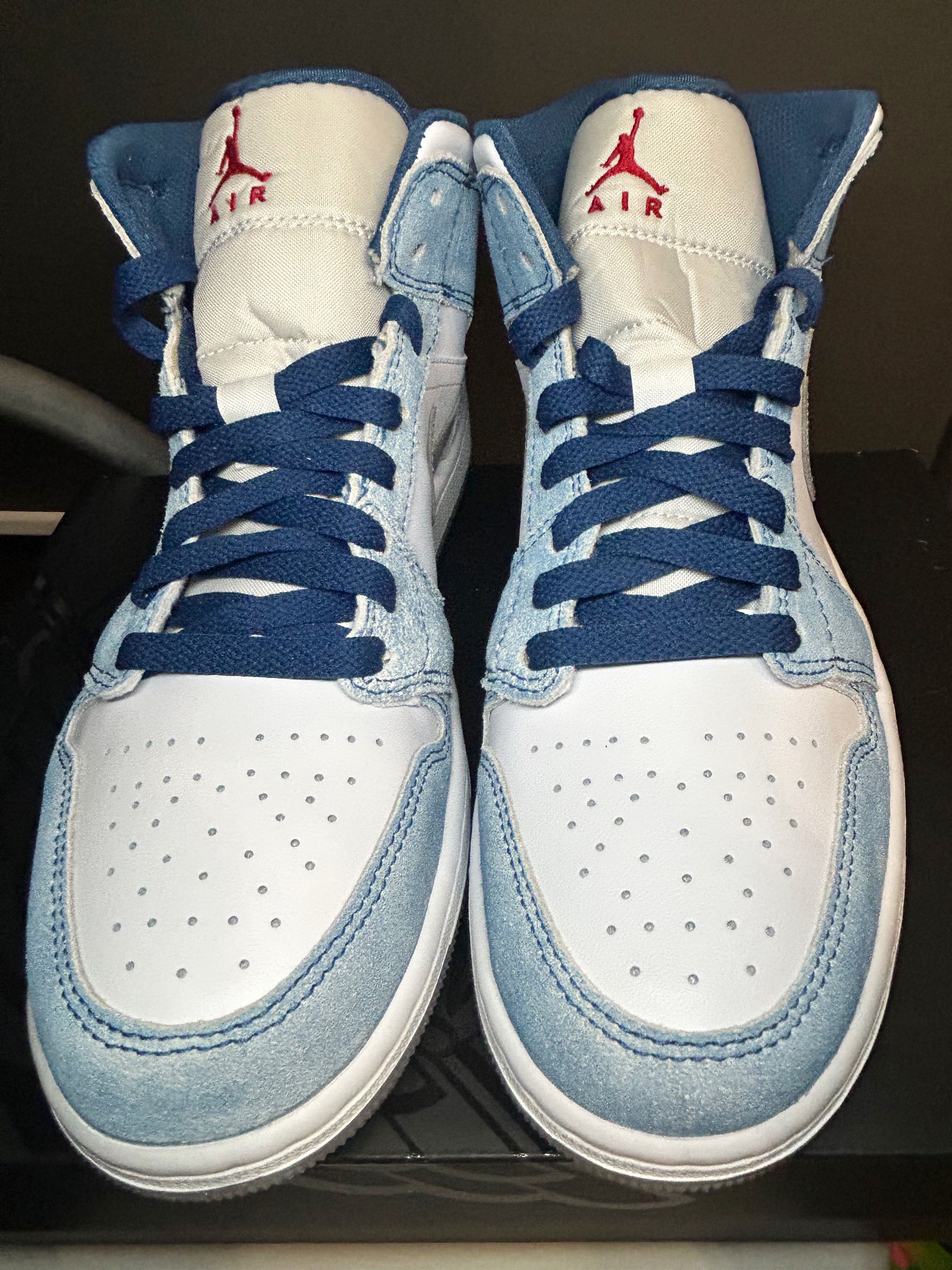 Nike Air Jordan 1 Mid SE "White/Hyper Royal/Red"