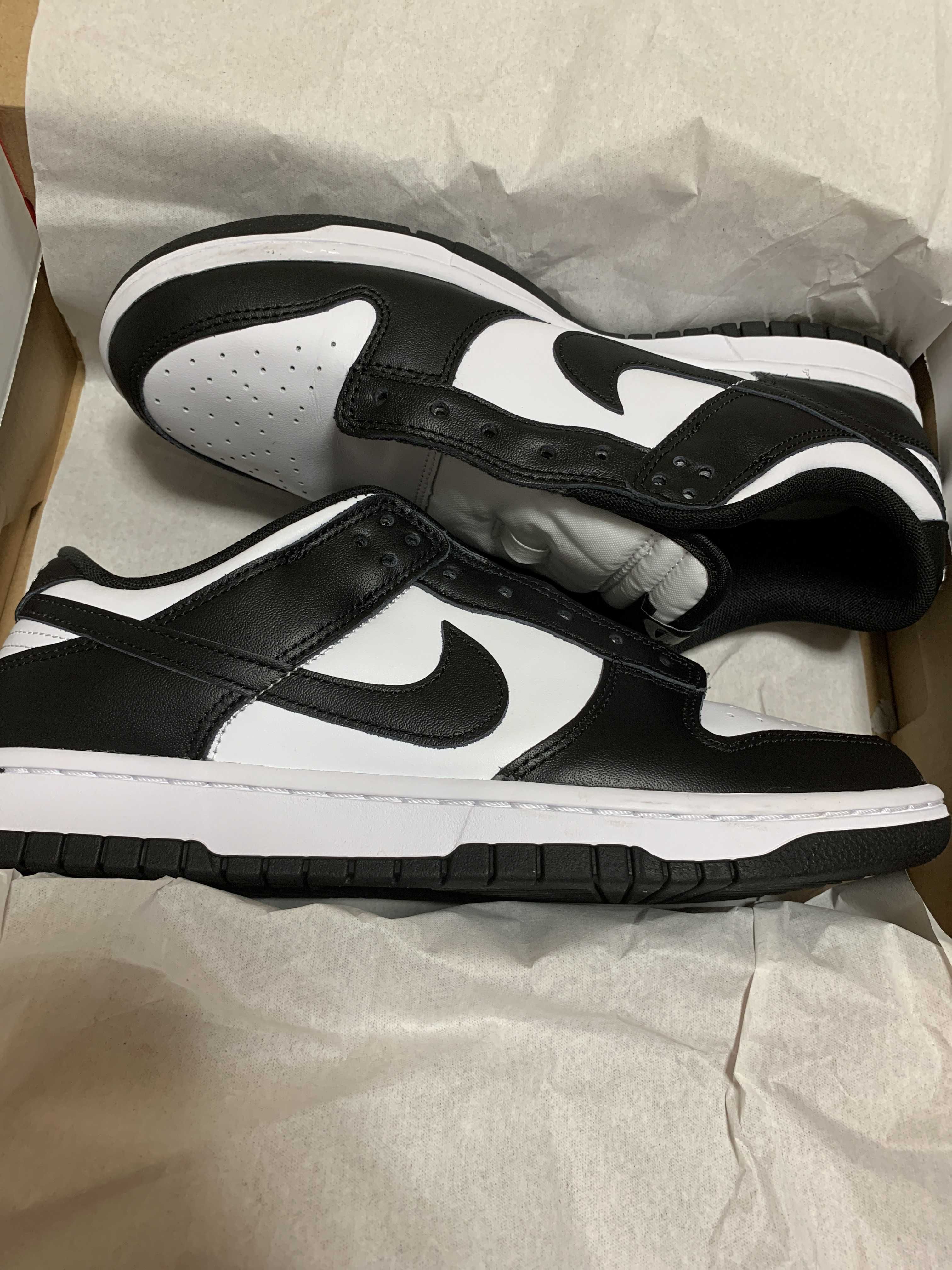 Nike Dunk Low Retro "Panda/White/Black"