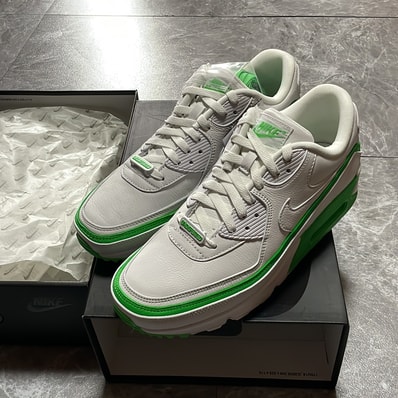UNDEFEATED × Nike Air Max 90 "White/Green"