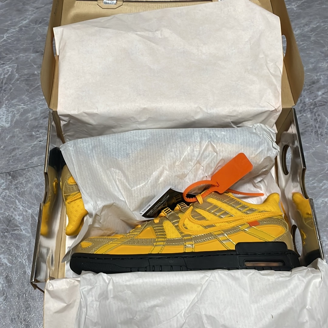 Off-White × Nike Air Rubber Dunk "University Gold"
