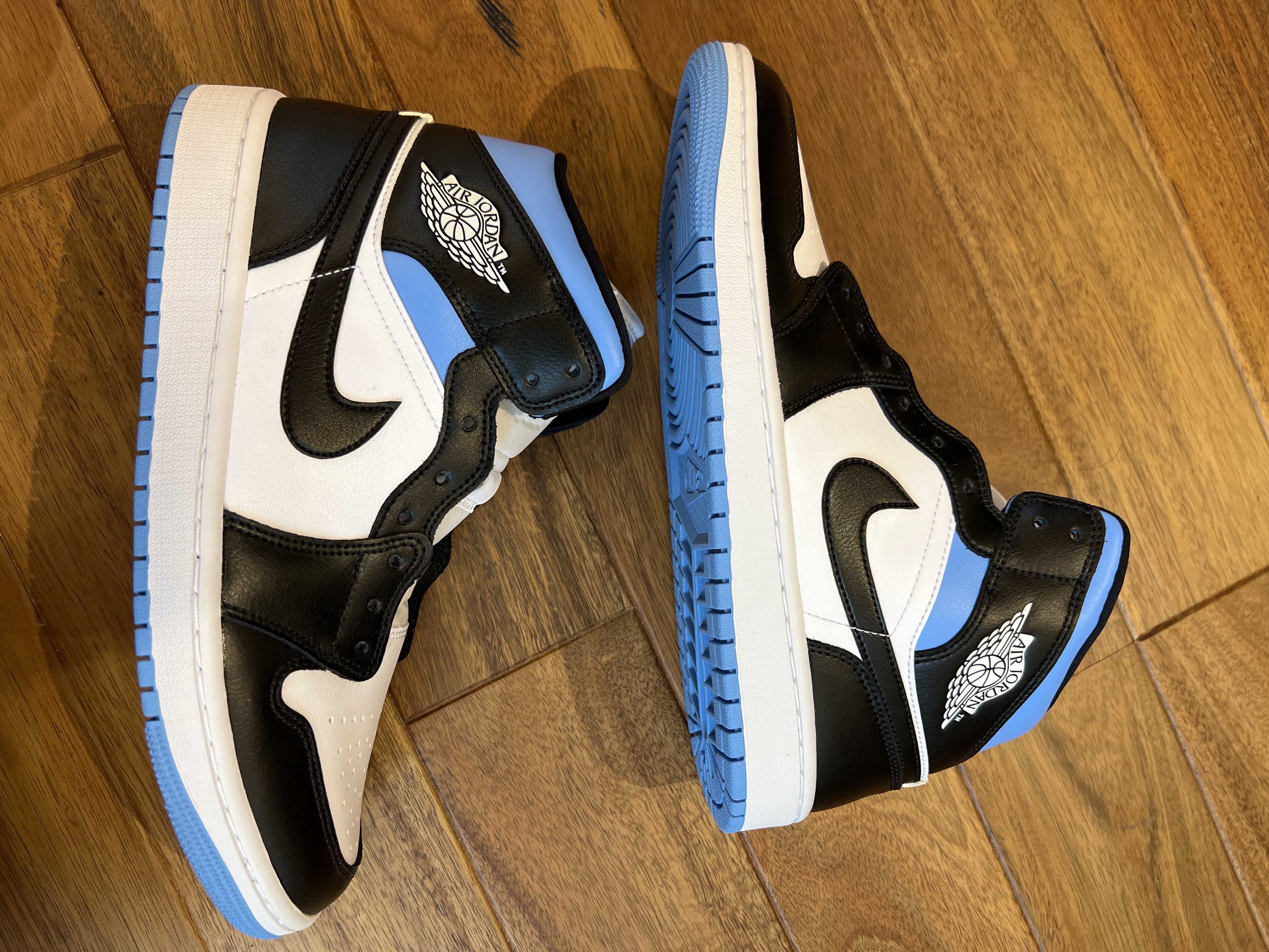 Nike Women's Air Jordan 1 Mid "Black/University Blue"
