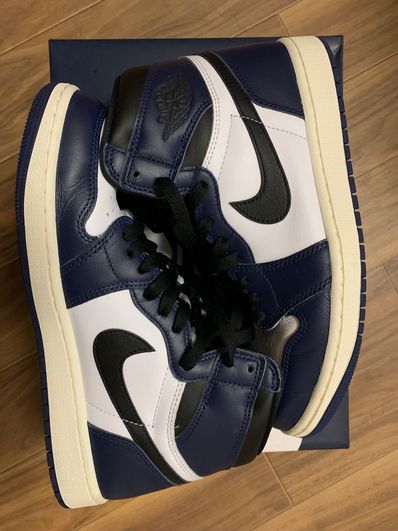 Nike Air Jordan 1 Retro High OG "Midnight Navy"