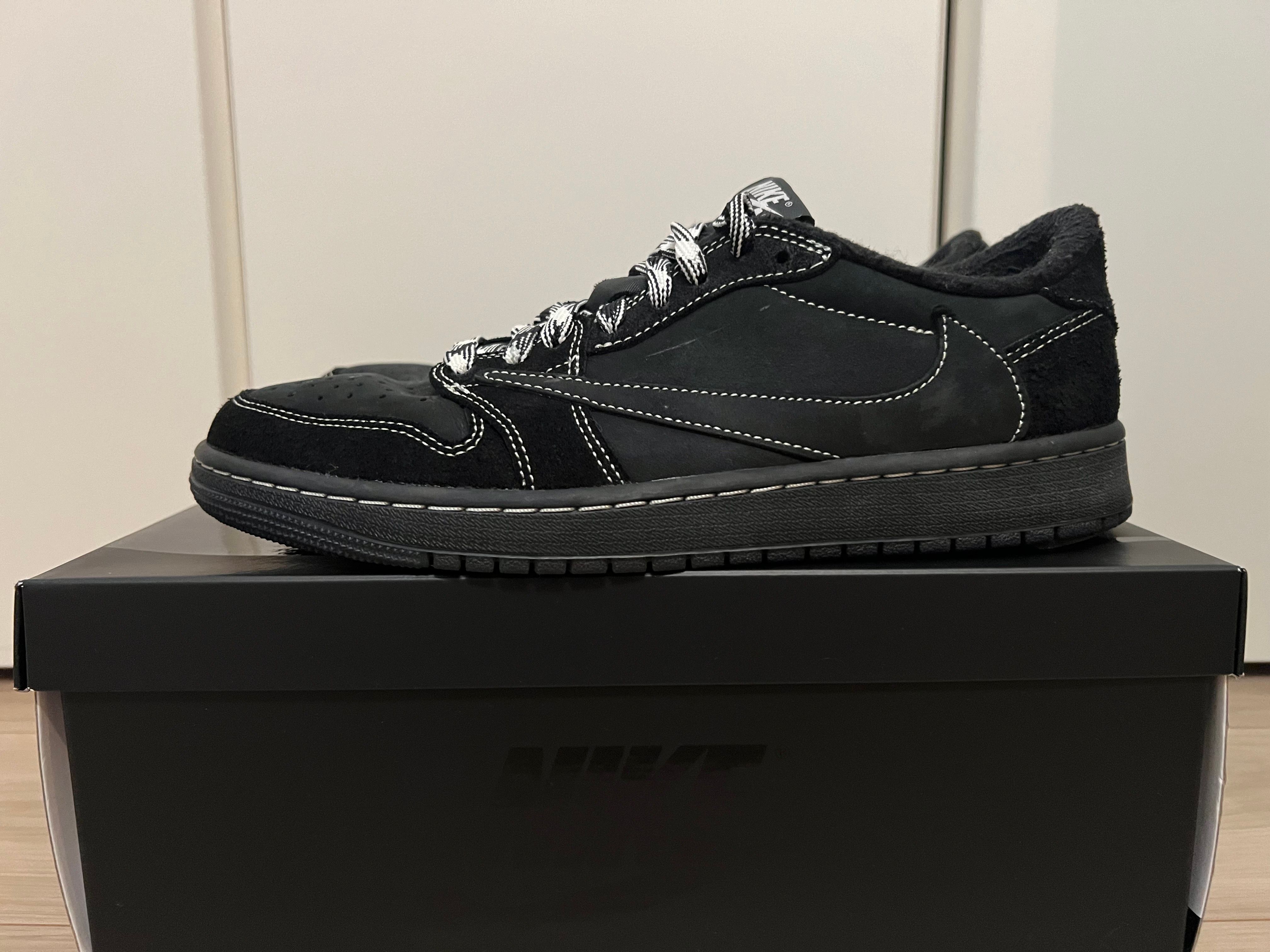 Travis Scott × Nike Air Jordan 1 Low OG SP "Black Phantom"