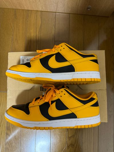 Nike Dunk Low "Championship Goldenrod"