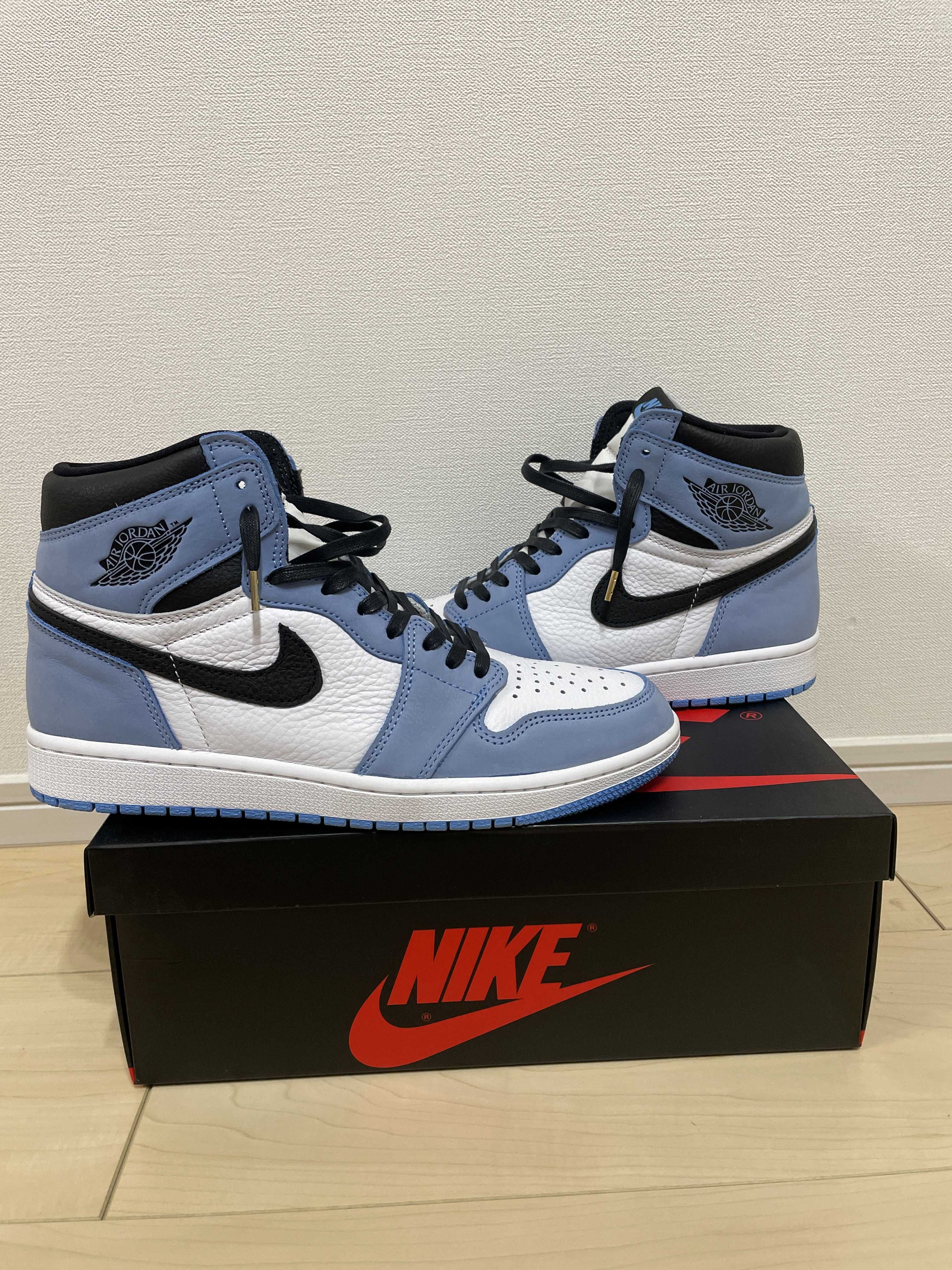 Nike Air Jordan 1 High OG "University Blue"