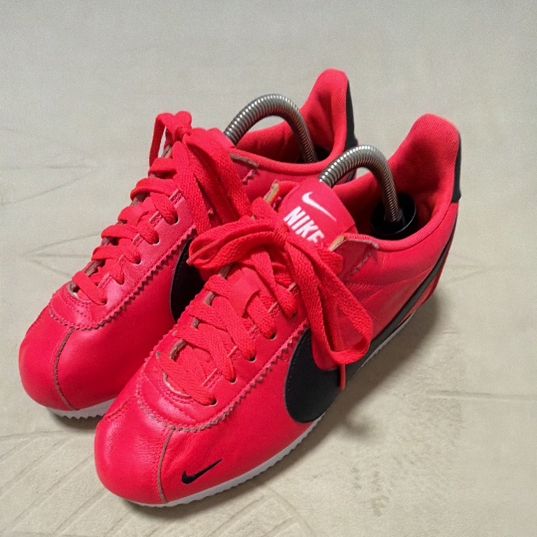 ナイキ クラシック コルテッツ "オーバーブランディング/レッド オルビット"